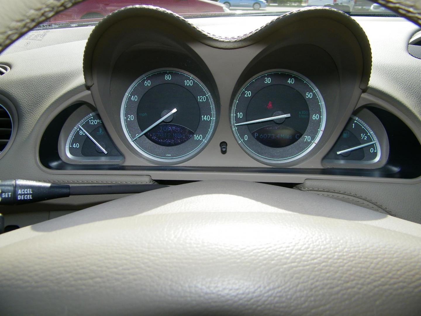 2008 Red /Beige Mercedes-Benz SL-Class SL550 (WDBSK71F98F) with an 5.5L V8 DOHC 32V engine, 7-Speed Automatic Overdrive transmission, located at 4000 Bee Ridge Road, Sarasota, FL, 34233, (941) 926-0300, 27.298664, -82.489151 - Photo#23