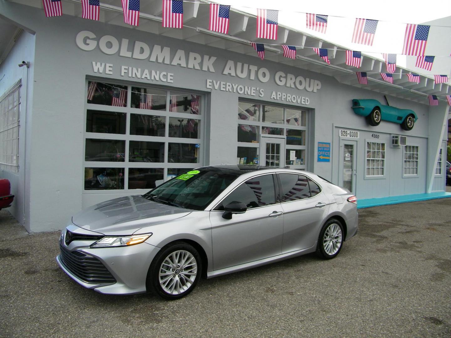 2018 Silver /Black Toyota Camry LE (4T1B11HK1JU) with an 2.5L L4 DOHC 16V engine, 8A transmission, located at 4000 Bee Ridge Road, Sarasota, FL, 34233, (941) 926-0300, 27.298664, -82.489151 - Photo#0