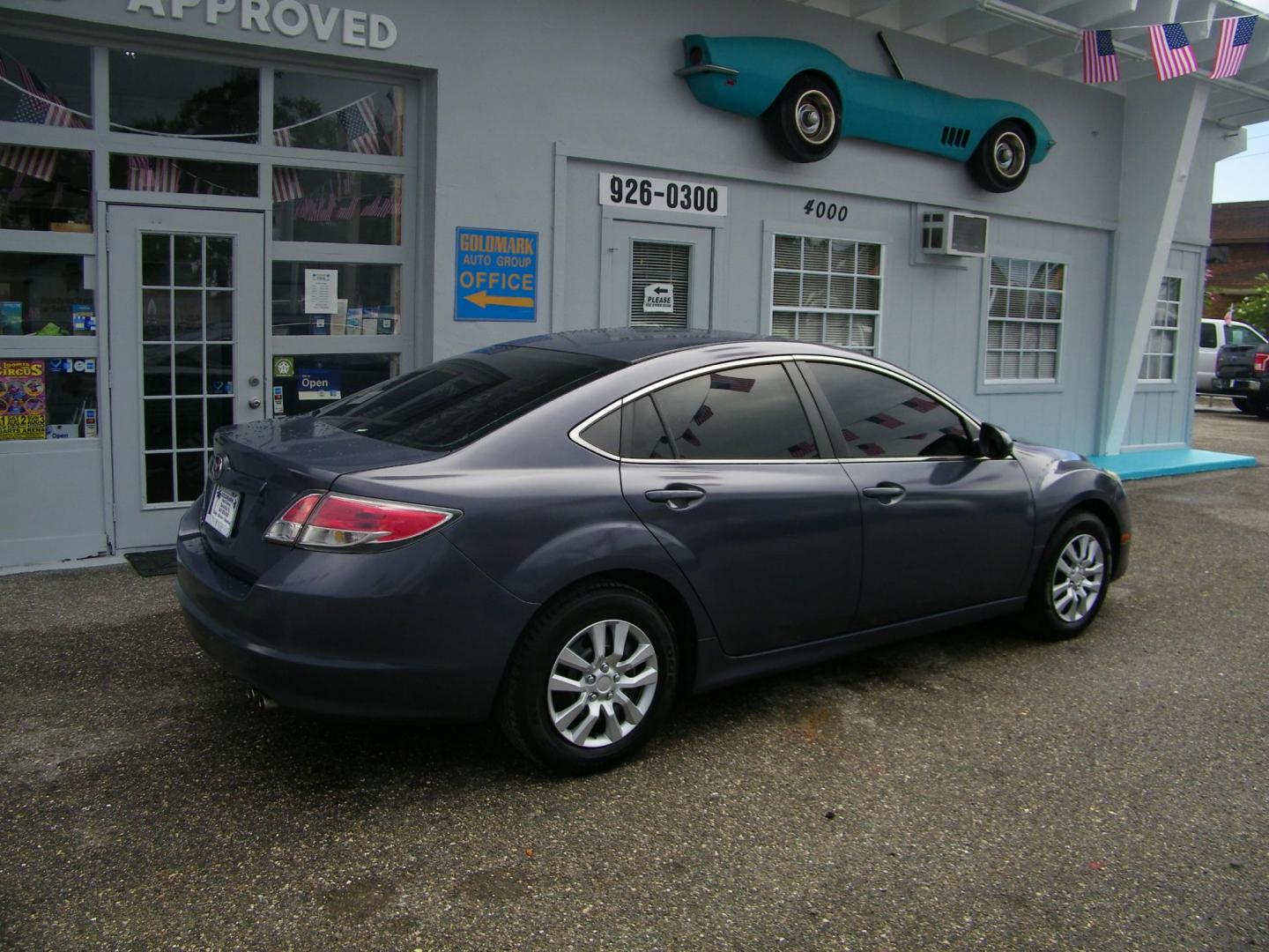 2010 Grey /Black Mazda MAZDA6 I Grand Touring (1YVHZ8BH4A5) with an 2.5L L4 DOHC 16V engine, 5-Speed Automatic transmission, located at 4000 Bee Ridge Road, Sarasota, FL, 34233, (941) 926-0300, 27.298664, -82.489151 - Photo#2