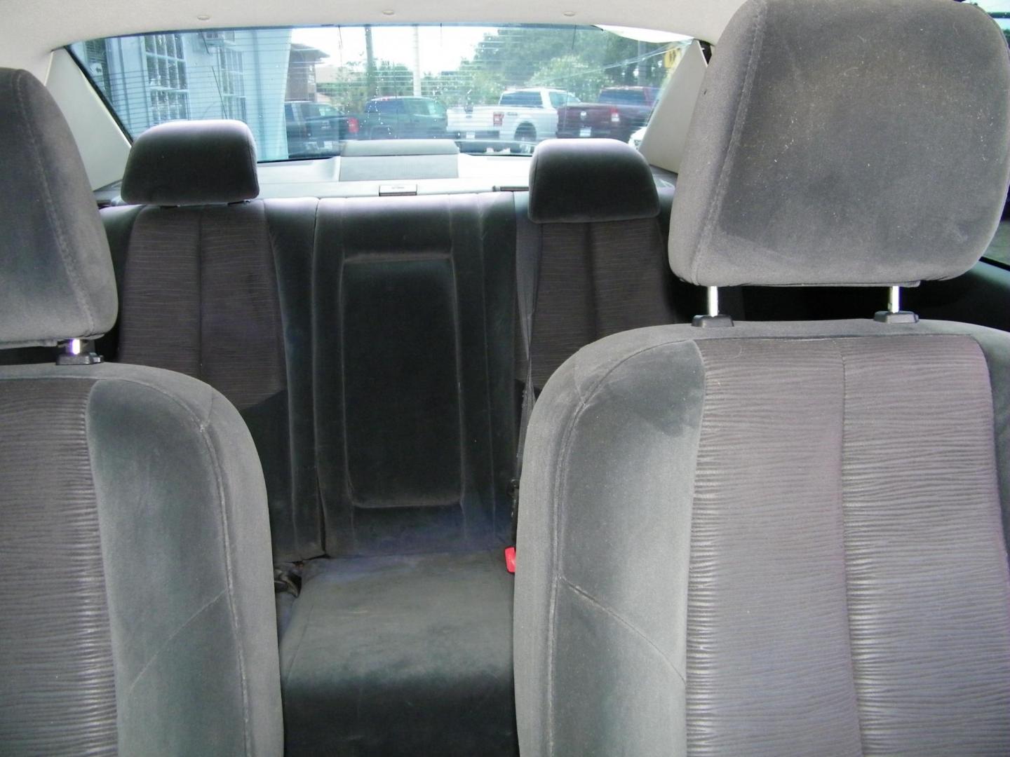 2010 Grey /Black Mazda MAZDA6 I Grand Touring (1YVHZ8BH4A5) with an 2.5L L4 DOHC 16V engine, 5-Speed Automatic transmission, located at 4000 Bee Ridge Road, Sarasota, FL, 34233, (941) 926-0300, 27.298664, -82.489151 - Photo#9