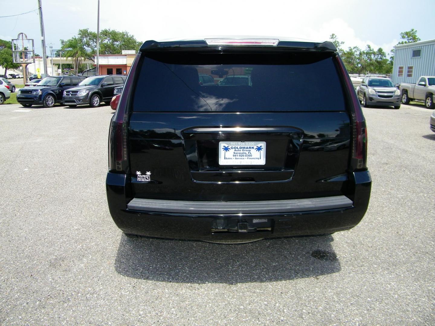 2016 Black /Black Chevrolet Tahoe Police 2WD (1GNLCDEC8GR) with an 5.3L V8 OHV 16V engine, 6A transmission, located at 4000 Bee Ridge Road, Sarasota, FL, 34233, (941) 926-0300, 27.298664, -82.489151 - Photo#4