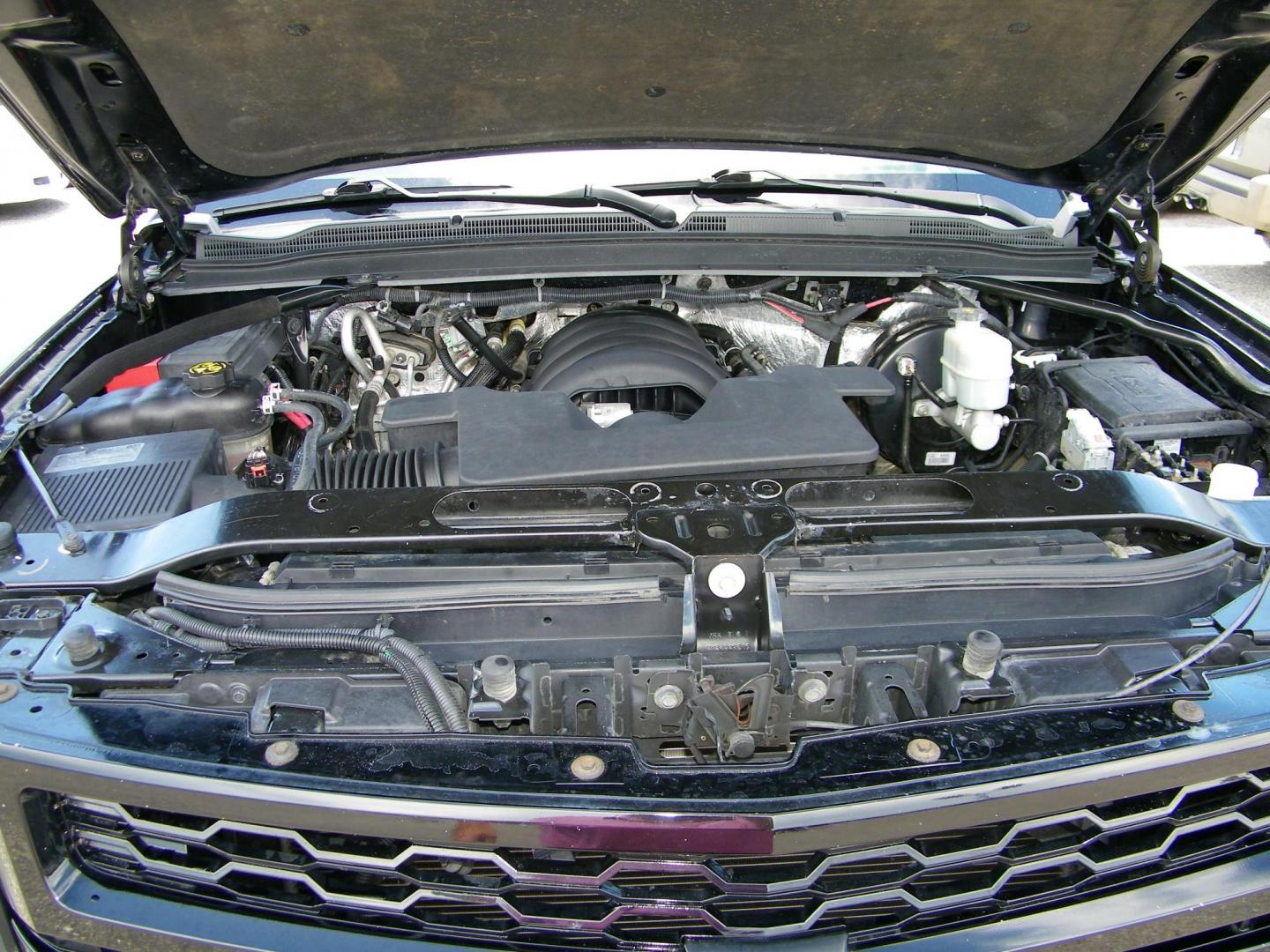 2016 Black /Black Chevrolet Tahoe Police 2WD (1GNLCDEC8GR) with an 5.3L V8 OHV 16V engine, 6A transmission, located at 4000 Bee Ridge Road, Sarasota, FL, 34233, (941) 926-0300, 27.298664, -82.489151 - Photo#9