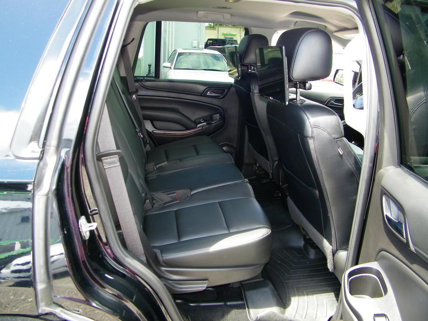 2016 Black /Black Chevrolet Tahoe Police 2WD (1GNLCDEC8GR) with an 5.3L V8 OHV 16V engine, 6A transmission, located at 4000 Bee Ridge Road, Sarasota, FL, 34233, (941) 926-0300, 27.298664, -82.489151 - Photo#11