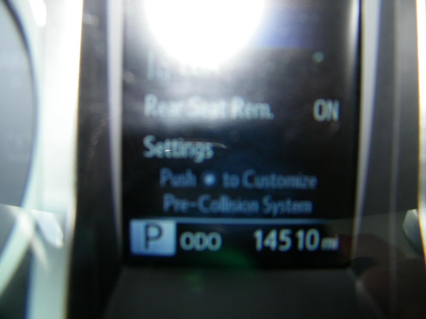 2023 White /Black Toyota Tacoma SR5 Double Cab Long Bed V6 6AT 4WD (3TYCZ5AN3PT) with an 3.5L V6 DOHC 24V engine, 6A transmission, located at 4000 Bee Ridge Road, Sarasota, FL, 34233, (941) 926-0300, 27.298664, -82.489151 - Photo#19