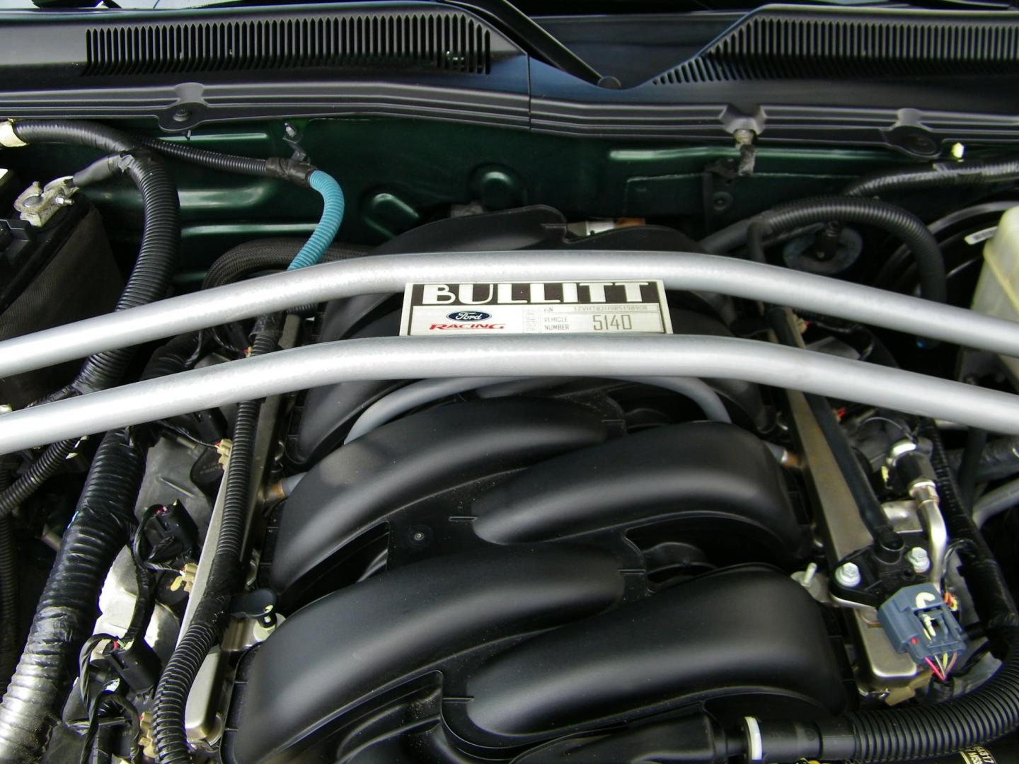 2008 Green /Black Ford Mustang GT Bullitt (1ZVHT82H985) with an 4.6L V8 SOHC 24V engine, Manual transmission, located at 4000 Bee Ridge Road, Sarasota, FL, 34233, (941) 926-0300, 27.298664, -82.489151 - Photo#26