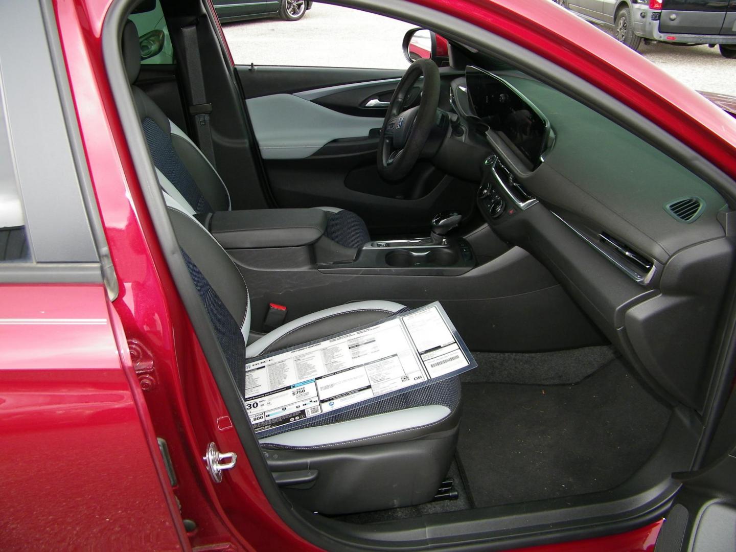 2024 Red /Beige Buick Envista Preferred (KL47LAE25RB) with an 1.2L L3 TURBO engine, 6A transmission, located at 4000 Bee Ridge Road, Sarasota, FL, 34233, (941) 926-0300, 27.298664, -82.489151 - Photo#14