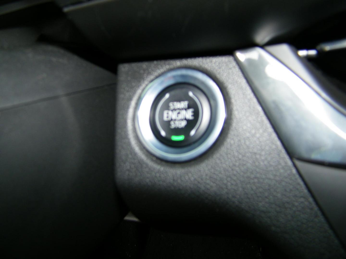 2024 Red /Beige Buick Envista Preferred (KL47LAE25RB) with an 1.2L L3 TURBO engine, 6A transmission, located at 4000 Bee Ridge Road, Sarasota, FL, 34233, (941) 926-0300, 27.298664, -82.489151 - Photo#20