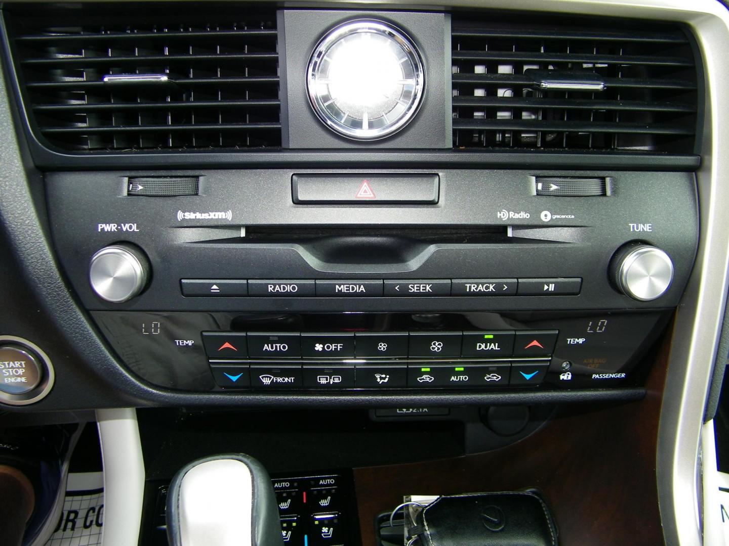 2021 White /Tan Lexus RX 350 FWD (2T2HZMAA8MC) with an 3.5L V6 DOHC 24V engine, 6A transmission, located at 4000 Bee Ridge Road, Sarasota, FL, 34233, (941) 926-0300, 27.298664, -82.489151 - Photo#31