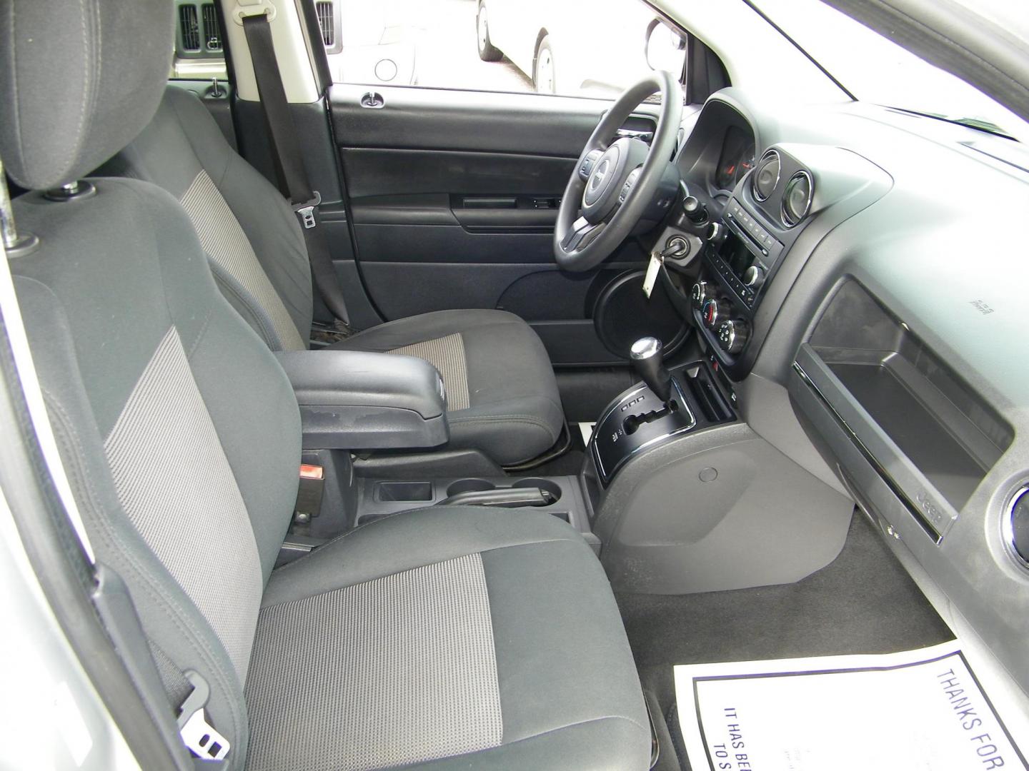 2012 Silver /Gray Jeep Compass Sport FWD (1C4NJCBB2CD) with an 2.4L L4 DOHC 16V engine, Automatic transmission, located at 4000 Bee Ridge Road, Sarasota, FL, 34233, (941) 926-0300, 27.298664, -82.489151 - Photo#14