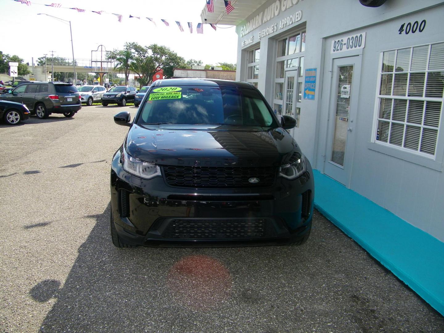 2020 Black /Black Land Rover Discovery Sport SE (SALCP2FX8LH) with an 2.0L L4 DOHC 16V engine, 9A transmission, located at 4000 Bee Ridge Road, Sarasota, FL, 34233, (941) 926-0300, 27.298664, -82.489151 - Photo#5
