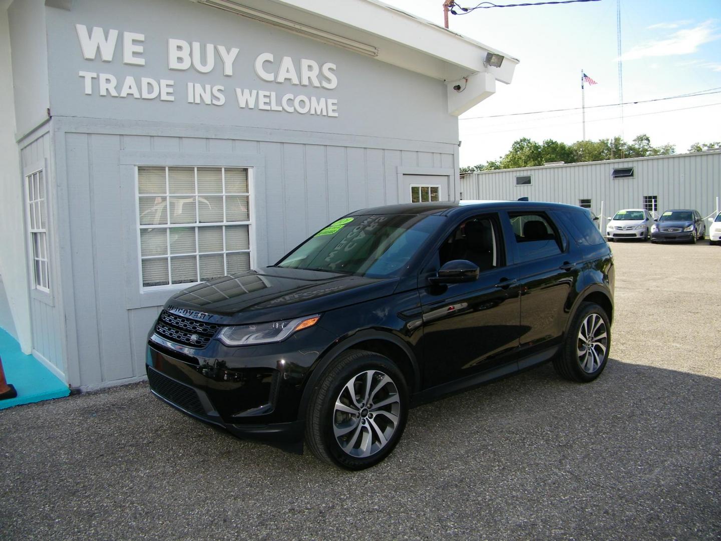 2020 Black /Black Land Rover Discovery Sport SE (SALCP2FX8LH) with an 2.0L L4 DOHC 16V engine, 9A transmission, located at 4000 Bee Ridge Road, Sarasota, FL, 34233, (941) 926-0300, 27.298664, -82.489151 - Photo#6