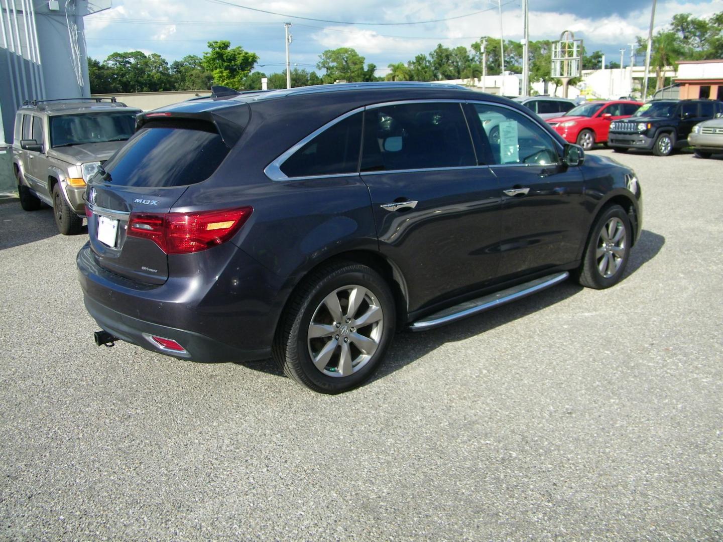 2016 Gray /Beige Acura MDX 9-Spd AT SH-AWD w/Advance Package (5FRYD4H95GB) with an 3.5L V6 SOHC 24V engine, 9-Speed Automatic transmission, located at 4000 Bee Ridge Road, Sarasota, FL, 34233, (941) 926-0300, 27.298664, -82.489151 - Photo#5