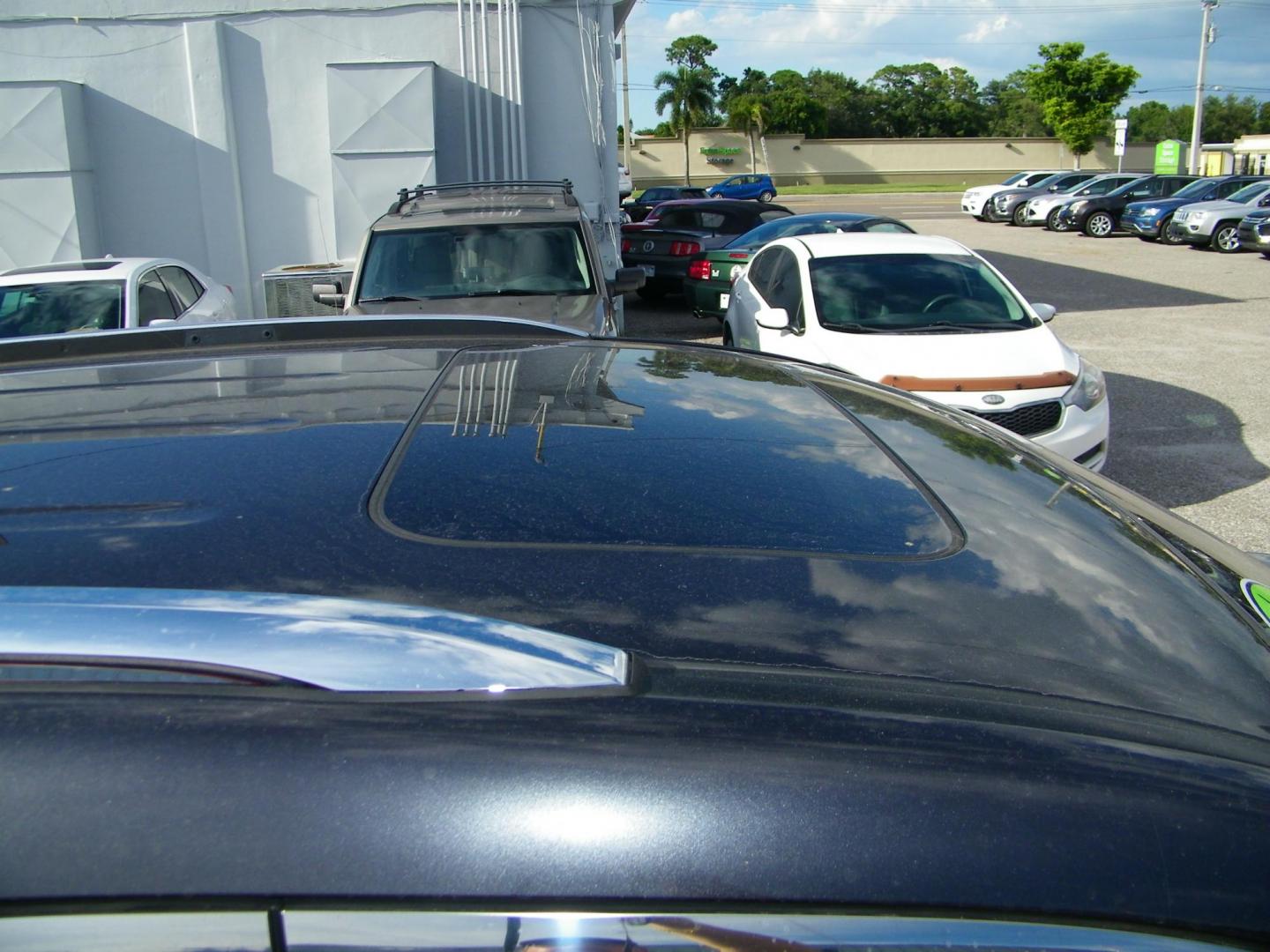 2016 Gray /Beige Acura MDX 9-Spd AT SH-AWD w/Advance Package (5FRYD4H95GB) with an 3.5L V6 SOHC 24V engine, 9-Speed Automatic transmission, located at 4000 Bee Ridge Road, Sarasota, FL, 34233, (941) 926-0300, 27.298664, -82.489151 - Photo#8