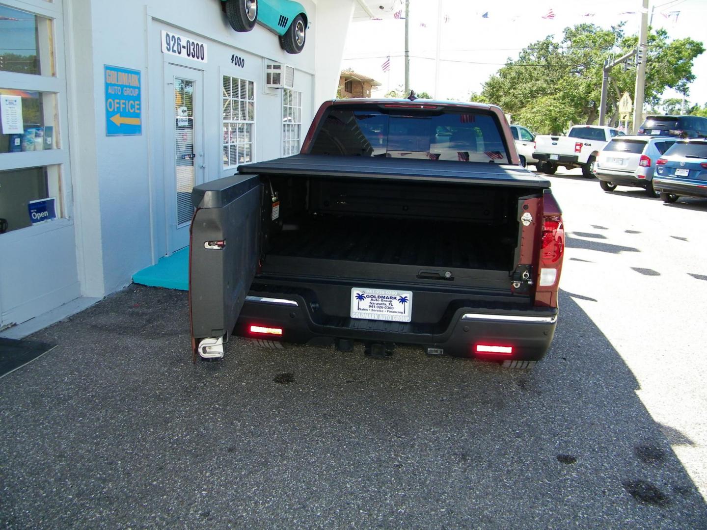 2020 Maroon /Beige Honda Ridgeline RTL-E AWD (5FPYK3F70LB) with an 3.5L V6 SOHC 24V engine, 6A transmission, located at 4000 Bee Ridge Road, Sarasota, FL, 34233, (941) 926-0300, 27.298664, -82.489151 - Photo#8