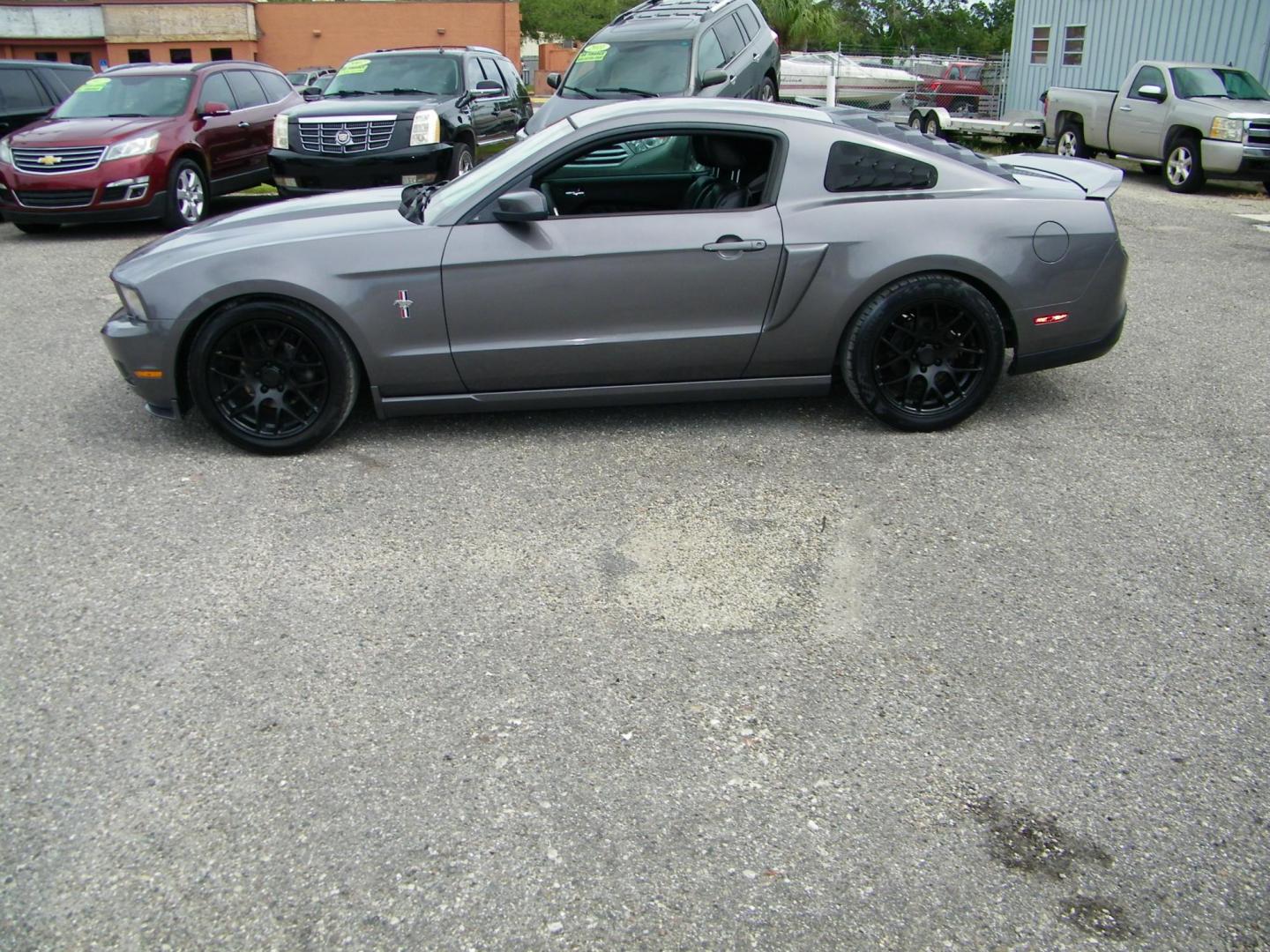 2010 Grey /Black Ford Mustang V6 Coupe (1ZVBP8AN9A5) with an 4.0L V6 OHC 12V engine, Automatic transmission, located at 4000 Bee Ridge Road, Sarasota, FL, 34233, (941) 926-0300, 27.298664, -82.489151 - Photo#2