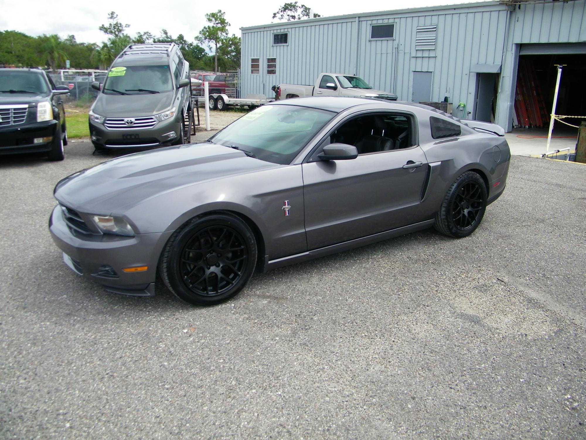 photo of 2010 Ford Mustang V6 Coupe
