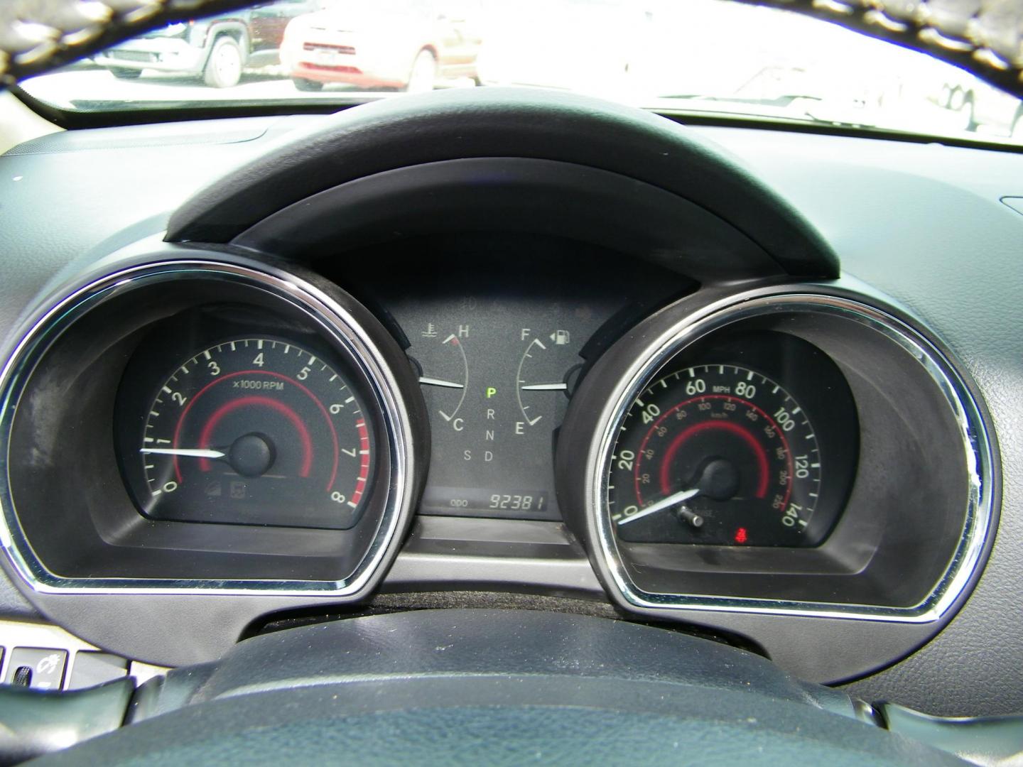 2011 Green /Beige Toyota Highlander Limited 4WD (5TDDK3EH3BS) with an 3.5L V6 DOHC 24V engine, 5-Speed Automatic transmission, located at 4000 Bee Ridge Road, Sarasota, FL, 34233, (941) 926-0300, 27.298664, -82.489151 - Photo#29