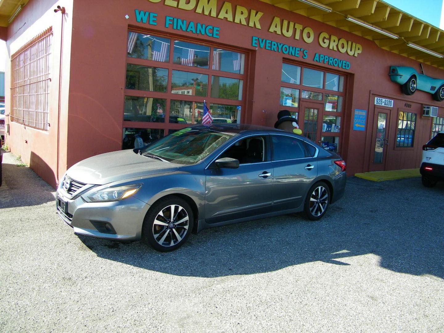 2016 Grey /Gray Nissan Altima 2.5 SL (1N4AL3AP3GN) with an 2.5L L4 DOHC 16V engine, CVT transmission, located at 4000 Bee Ridge Road, Sarasota, FL, 34233, (941) 926-0300, 27.298664, -82.489151 - Photo#0