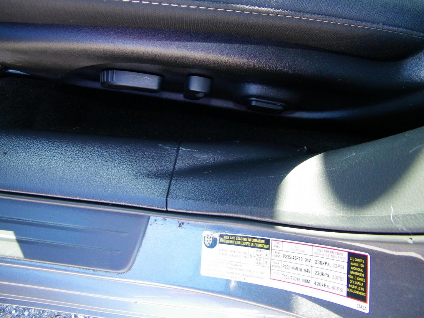 2016 Grey /Gray Nissan Altima 2.5 SL (1N4AL3AP3GN) with an 2.5L L4 DOHC 16V engine, CVT transmission, located at 4000 Bee Ridge Road, Sarasota, FL, 34233, (941) 926-0300, 27.298664, -82.489151 - Photo#16