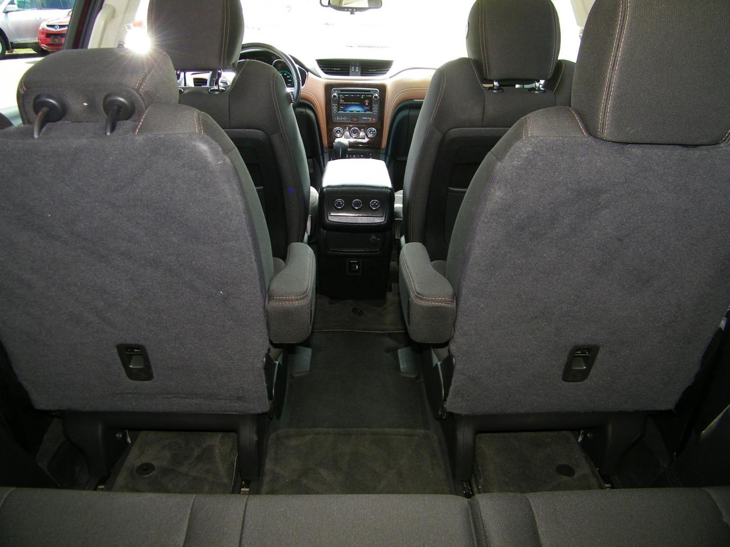 2017 Maroon /Black Chevrolet Traverse 1LT FWD (1GNKRGKD8HJ) with an 3.6L V6 DOHC 24V engine, 6A transmission, located at 4000 Bee Ridge Road, Sarasota, FL, 34233, (941) 926-0300, 27.298664, -82.489151 - Photo#11