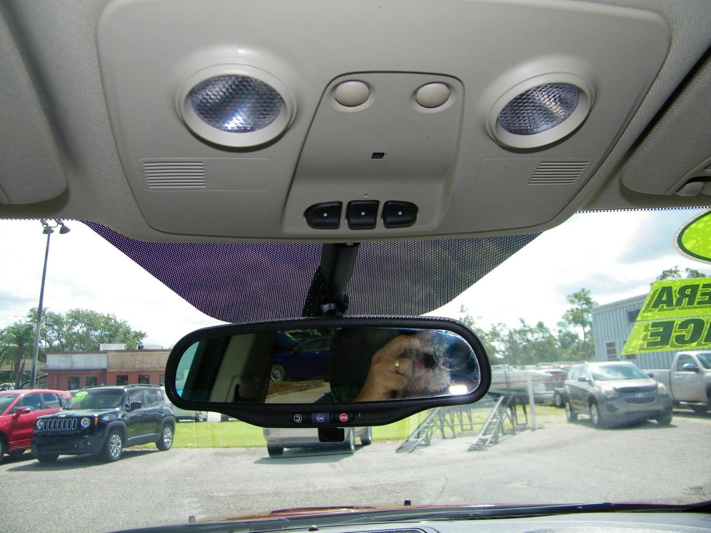 2017 Maroon /Black Chevrolet Traverse 1LT FWD (1GNKRGKD8HJ) with an 3.6L V6 DOHC 24V engine, 6A transmission, located at 4000 Bee Ridge Road, Sarasota, FL, 34233, (941) 926-0300, 27.298664, -82.489151 - Photo#25