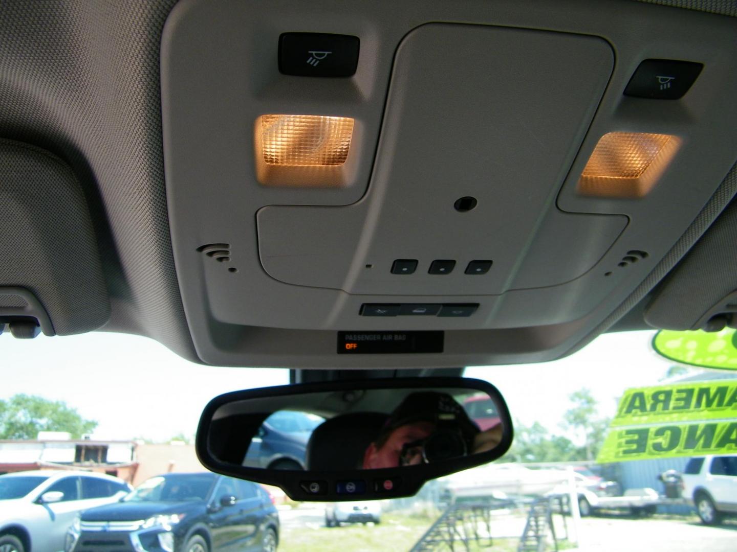 2015 White /Black Chevrolet Malibu 1LT (1G11C5SL7FF) with an 2.5L L4 DOHC 16V engine, 6-Speed Automatic transmission, located at 4000 Bee Ridge Road, Sarasota, FL, 34233, (941) 926-0300, 27.298664, -82.489151 - Photo#23