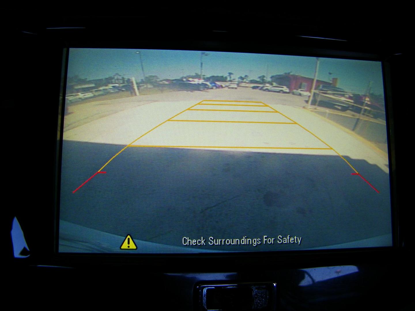 2015 White /Black Chevrolet Malibu 1LT (1G11C5SL7FF) with an 2.5L L4 DOHC 16V engine, 6-Speed Automatic transmission, located at 4000 Bee Ridge Road, Sarasota, FL, 34233, (941) 926-0300, 27.298664, -82.489151 - Photo#22