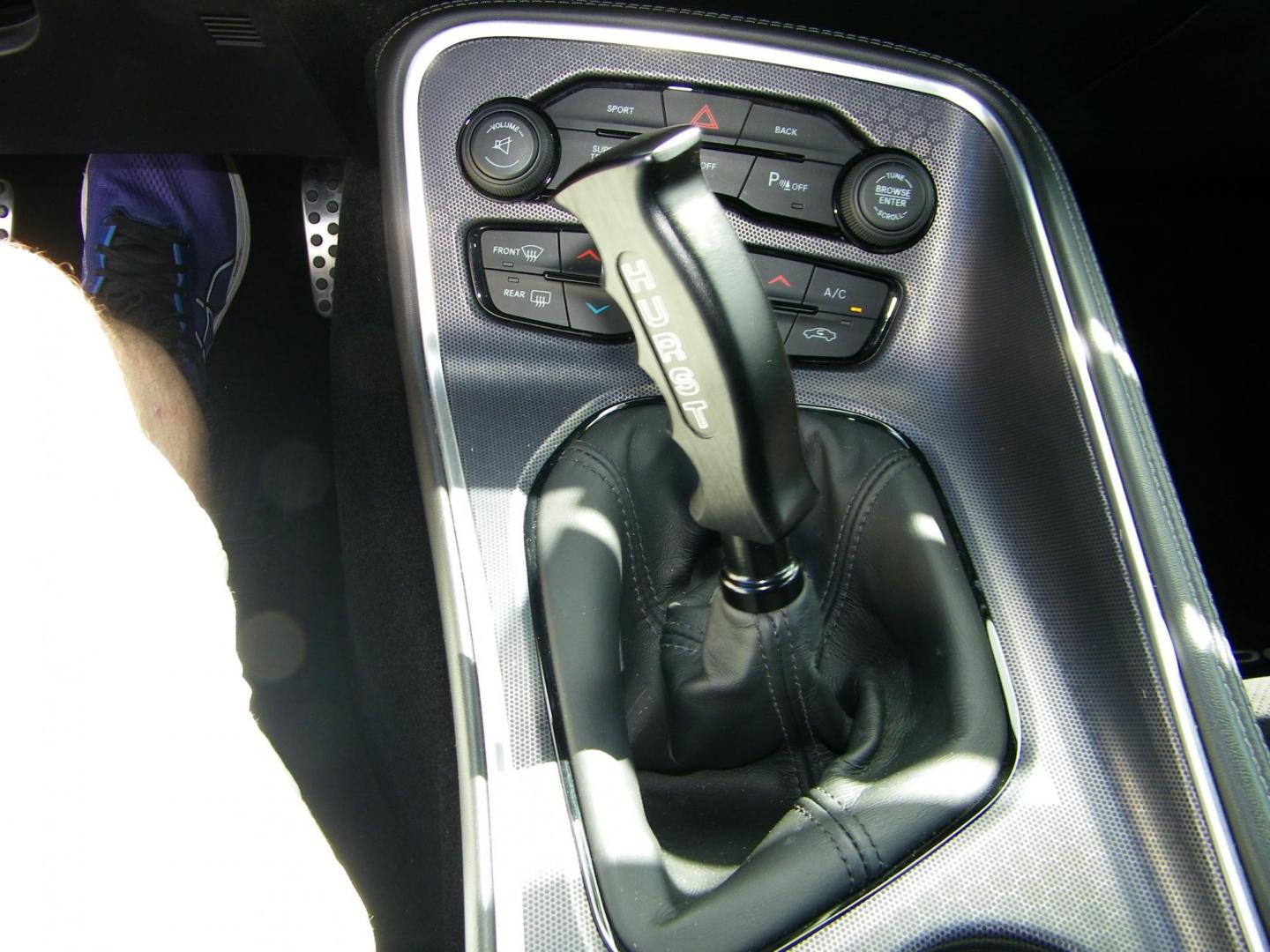 2015 Blue /Black Dodge Challenger R/T Plus (2C3CDZBT5FH) with an 5.7L V8 OHV 16V engine, Manual transmission, located at 4000 Bee Ridge Road, Sarasota, FL, 34233, (941) 926-0300, 27.298664, -82.489151 - Photo#19