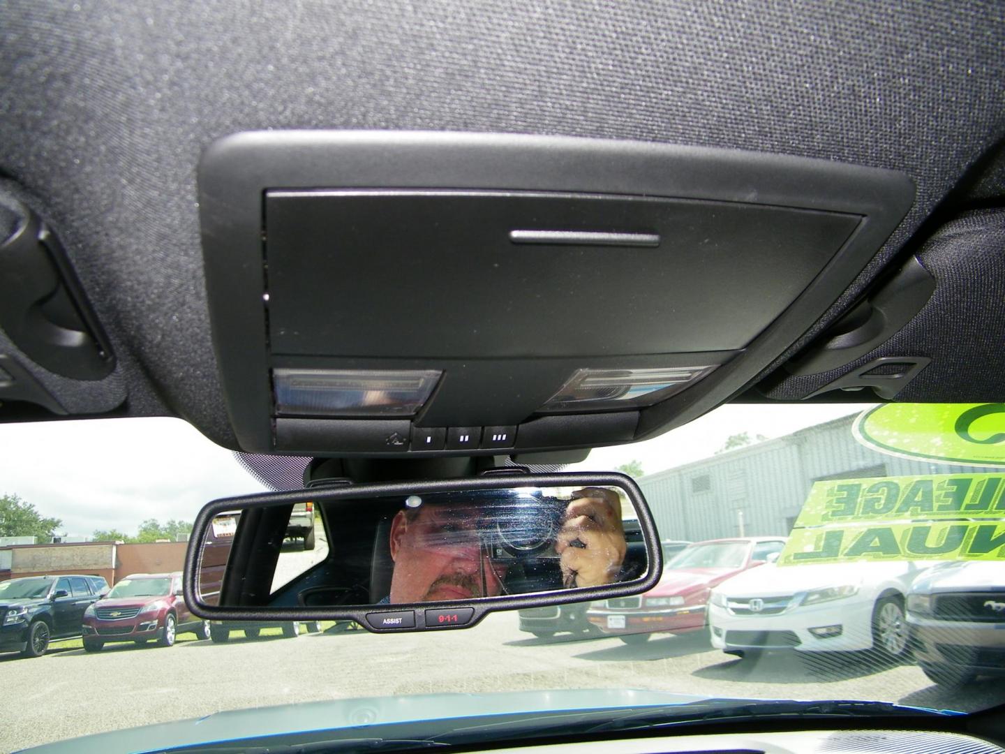 2015 Blue /Black Dodge Challenger R/T Plus (2C3CDZBT5FH) with an 5.7L V8 OHV 16V engine, Manual transmission, located at 4000 Bee Ridge Road, Sarasota, FL, 34233, (941) 926-0300, 27.298664, -82.489151 - Photo#21