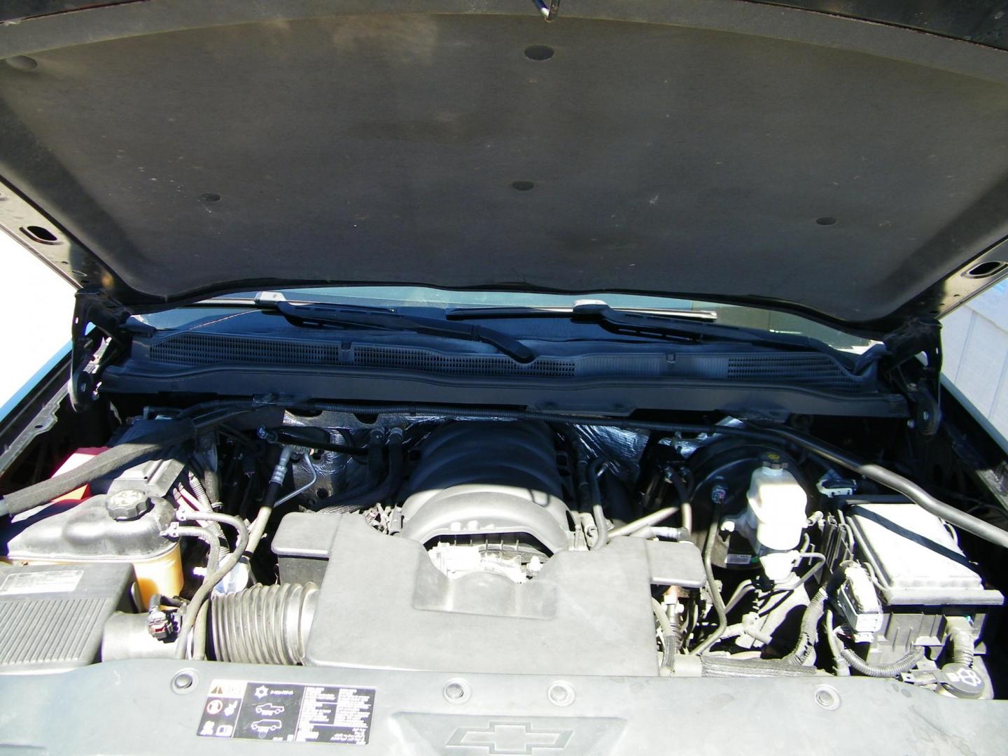 2014 Black /Black Chevrolet Silverado 1500 1LZ Crew Cab 2WD (3GCPCSEC5EG) with an 5.3L V8 OHV 16V engine, 6-Speed Automatic transmission, located at 4000 Bee Ridge Road, Sarasota, FL, 34233, (941) 926-0300, 27.298664, -82.489151 - Photo#16