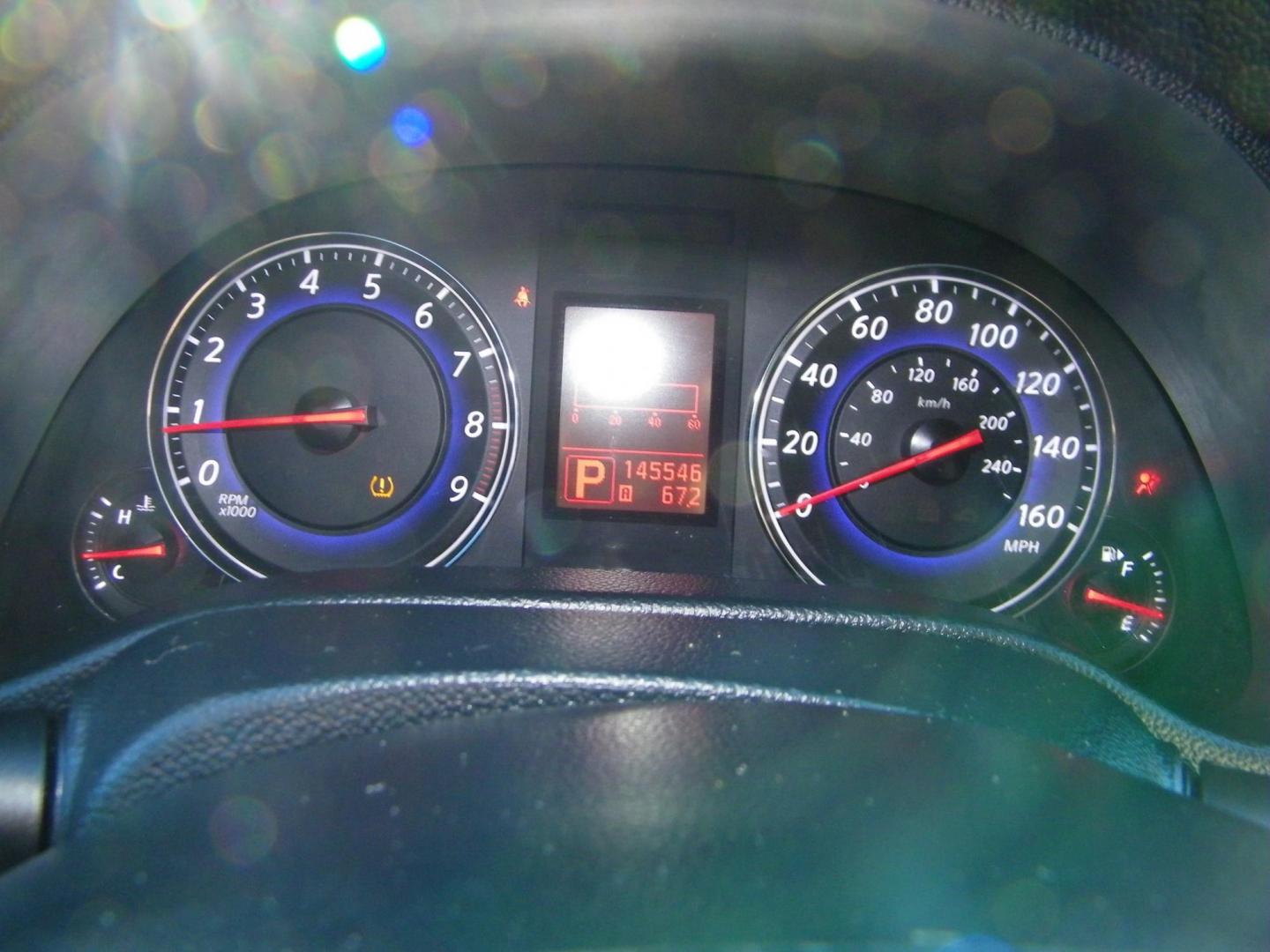 2009 Grey /Grey Infiniti G Sedan G37 (JNKCV61E09M) with an 3.7L V6 DOHC 24V engine, 5-Speed Automatic transmission, located at 4000 Bee Ridge Road, Sarasota, FL, 34233, (941) 926-0300, 27.298664, -82.489151 - Photo#25