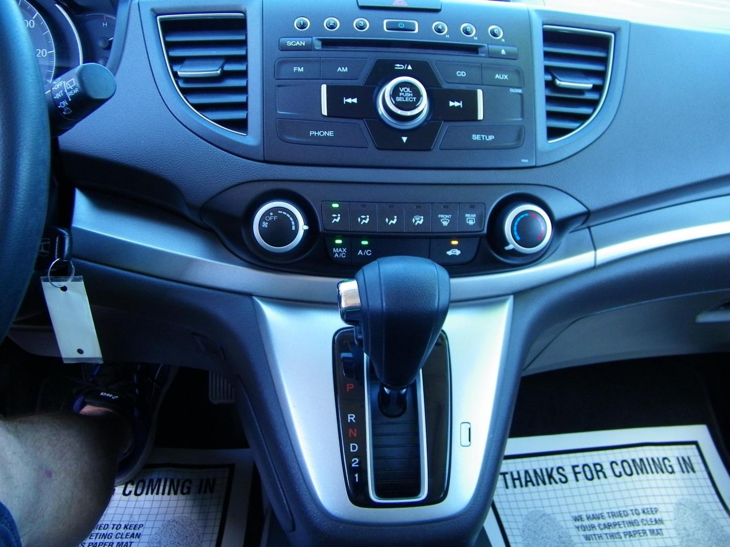 2013 White /Grey Honda CR-V EX 4WD 5-Speed AT (5J6RM4H53DL) with an 2.4L L4 DOHC 16V engine, 5-Speed Automatic transmission, located at 4000 Bee Ridge Road, Sarasota, FL, 34233, (941) 926-0300, 27.298664, -82.489151 - Photo#21