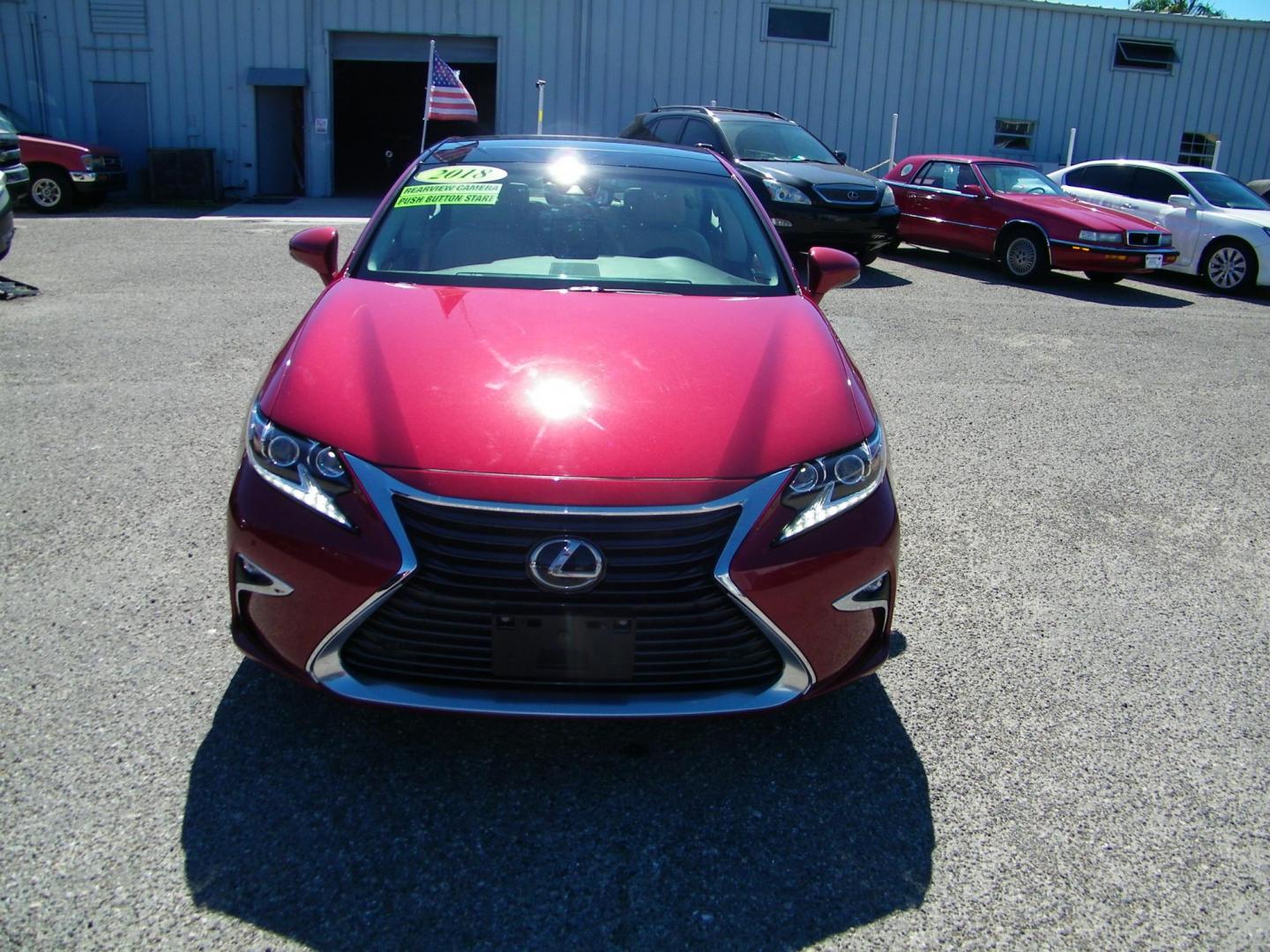 2018 Red /Beige Lexus ES 350 Sedan (58ABK1GG5JU) with an 3.5L V6 DOHC 24V engine, 6A transmission, located at 4000 Bee Ridge Road, Sarasota, FL, 34233, (941) 926-0300, 27.298664, -82.489151 - Photo#1
