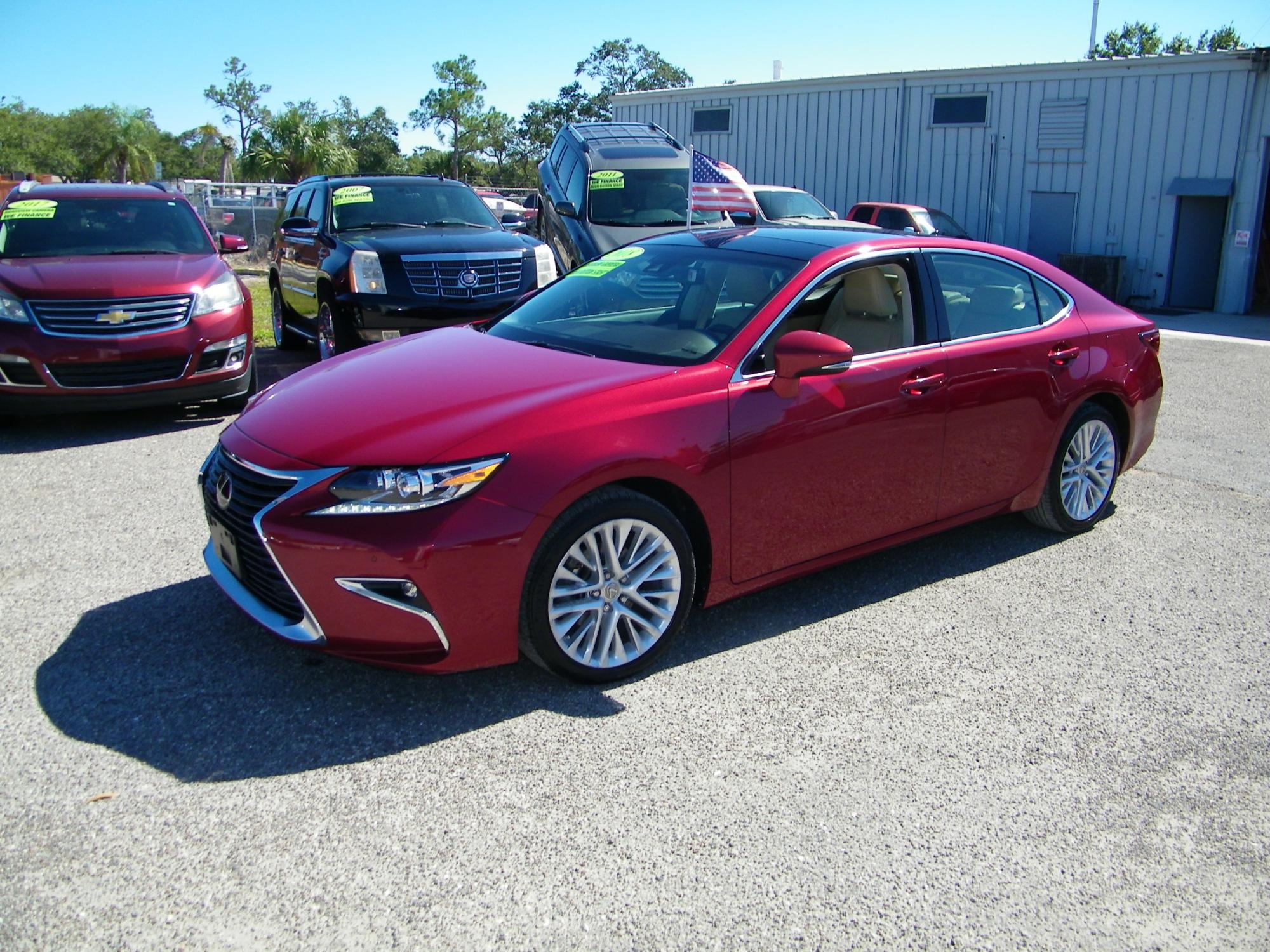 photo of 2018 Lexus ES 350 Sedan