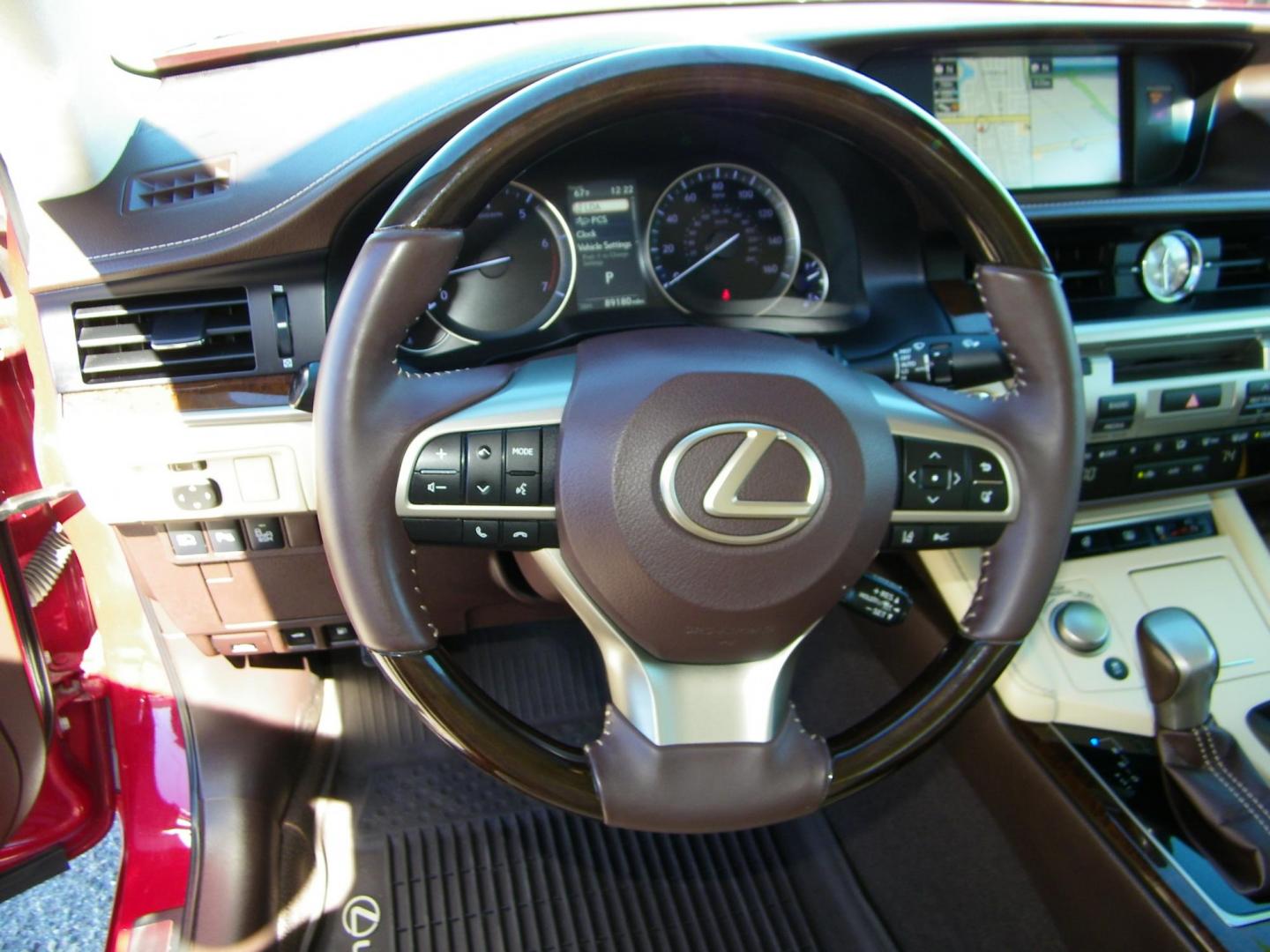 2018 Red /Beige Lexus ES 350 Sedan (58ABK1GG5JU) with an 3.5L V6 DOHC 24V engine, 6A transmission, located at 4000 Bee Ridge Road, Sarasota, FL, 34233, (941) 926-0300, 27.298664, -82.489151 - Photo#20