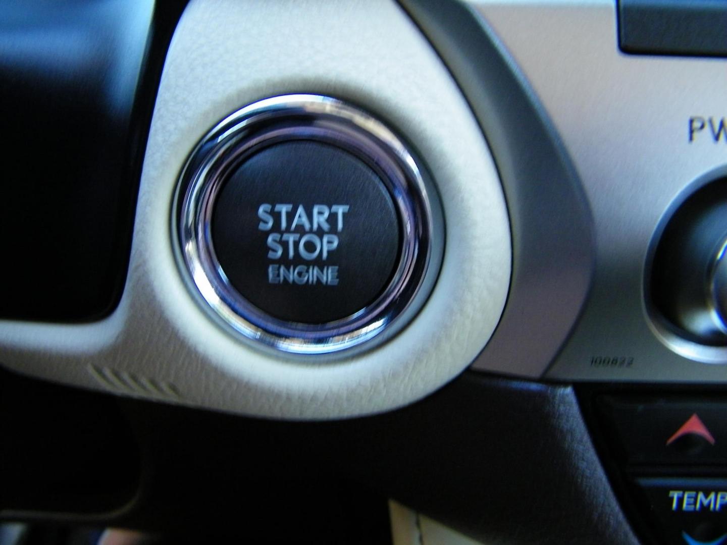 2018 Red /Beige Lexus ES 350 Sedan (58ABK1GG5JU) with an 3.5L V6 DOHC 24V engine, 6A transmission, located at 4000 Bee Ridge Road, Sarasota, FL, 34233, (941) 926-0300, 27.298664, -82.489151 - Photo#28