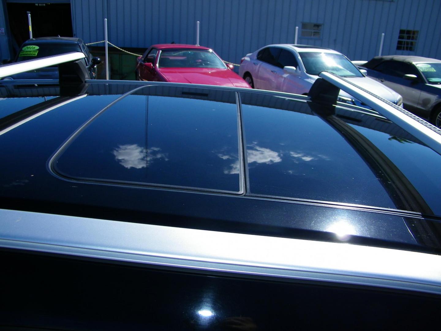 2015 Black /Black Volvo XC60 T6 Drive-E Premier Plus FWD (YV440MDC8F2) with an 2.0L L4 DOHC 16V TURBO engine, 8-Speed Automatic transmission, located at 4000 Bee Ridge Road, Sarasota, FL, 34233, (941) 926-0300, 27.298664, -82.489151 - Photo#8