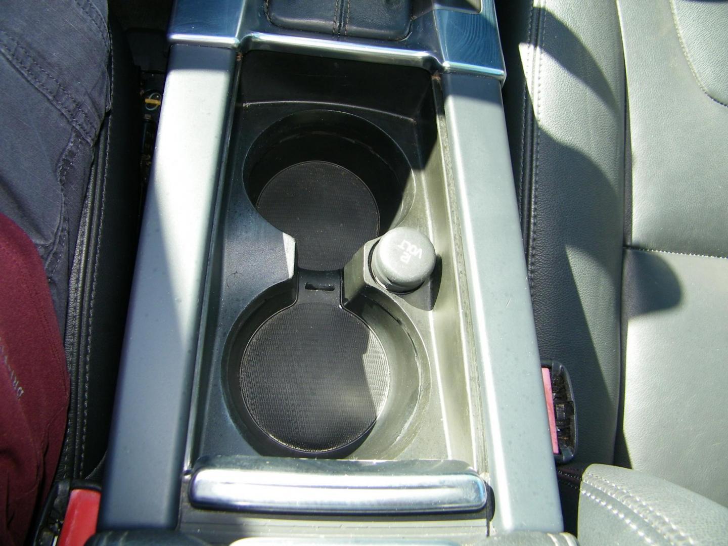 2015 Black /Black Volvo XC60 T6 Drive-E Premier Plus FWD (YV440MDC8F2) with an 2.0L L4 DOHC 16V TURBO engine, 8-Speed Automatic transmission, located at 4000 Bee Ridge Road, Sarasota, FL, 34233, (941) 926-0300, 27.298664, -82.489151 - Photo#22