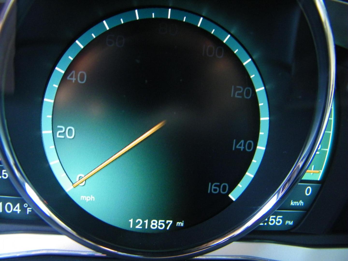 2015 Black /Black Volvo XC60 T6 Drive-E Premier Plus FWD (YV440MDC8F2) with an 2.0L L4 DOHC 16V TURBO engine, 8-Speed Automatic transmission, located at 4000 Bee Ridge Road, Sarasota, FL, 34233, (941) 926-0300, 27.298664, -82.489151 - Photo#26