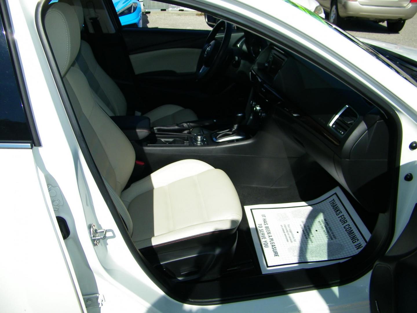 2014 WHITE /Tan Mazda Mazda6 i Grand Touring (JM1GJ1W69E1) with an 2.5L L4 DOHC 16V engine, 6-Speed Automatic transmission, located at 4000 Bee Ridge Road, Sarasota, FL, 34233, (941) 926-0300, 27.298664, -82.489151 - Photo#16