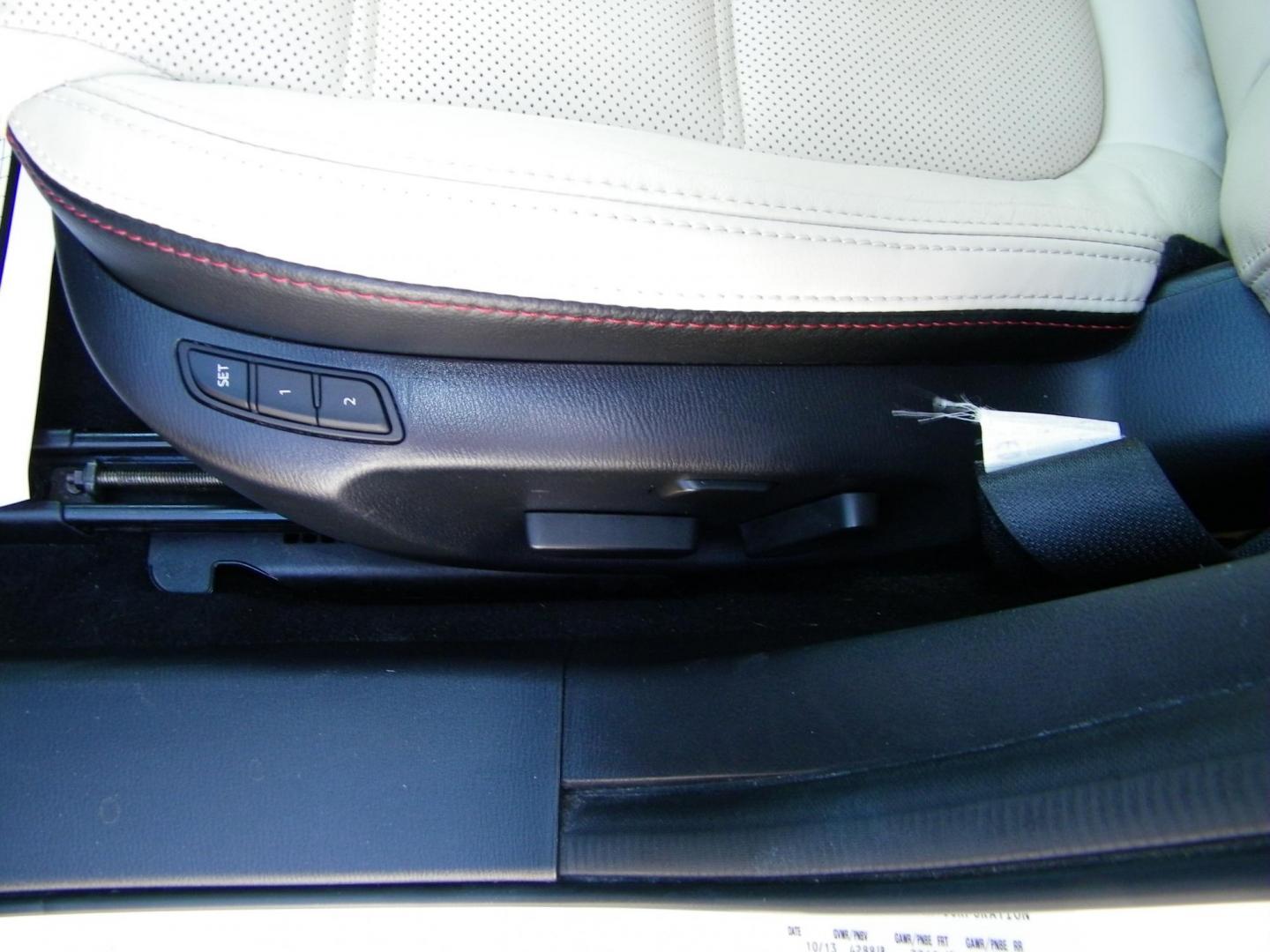 2014 WHITE /Tan Mazda Mazda6 i Grand Touring (JM1GJ1W69E1) with an 2.5L L4 DOHC 16V engine, 6-Speed Automatic transmission, located at 4000 Bee Ridge Road, Sarasota, FL, 34233, (941) 926-0300, 27.298664, -82.489151 - Photo#18