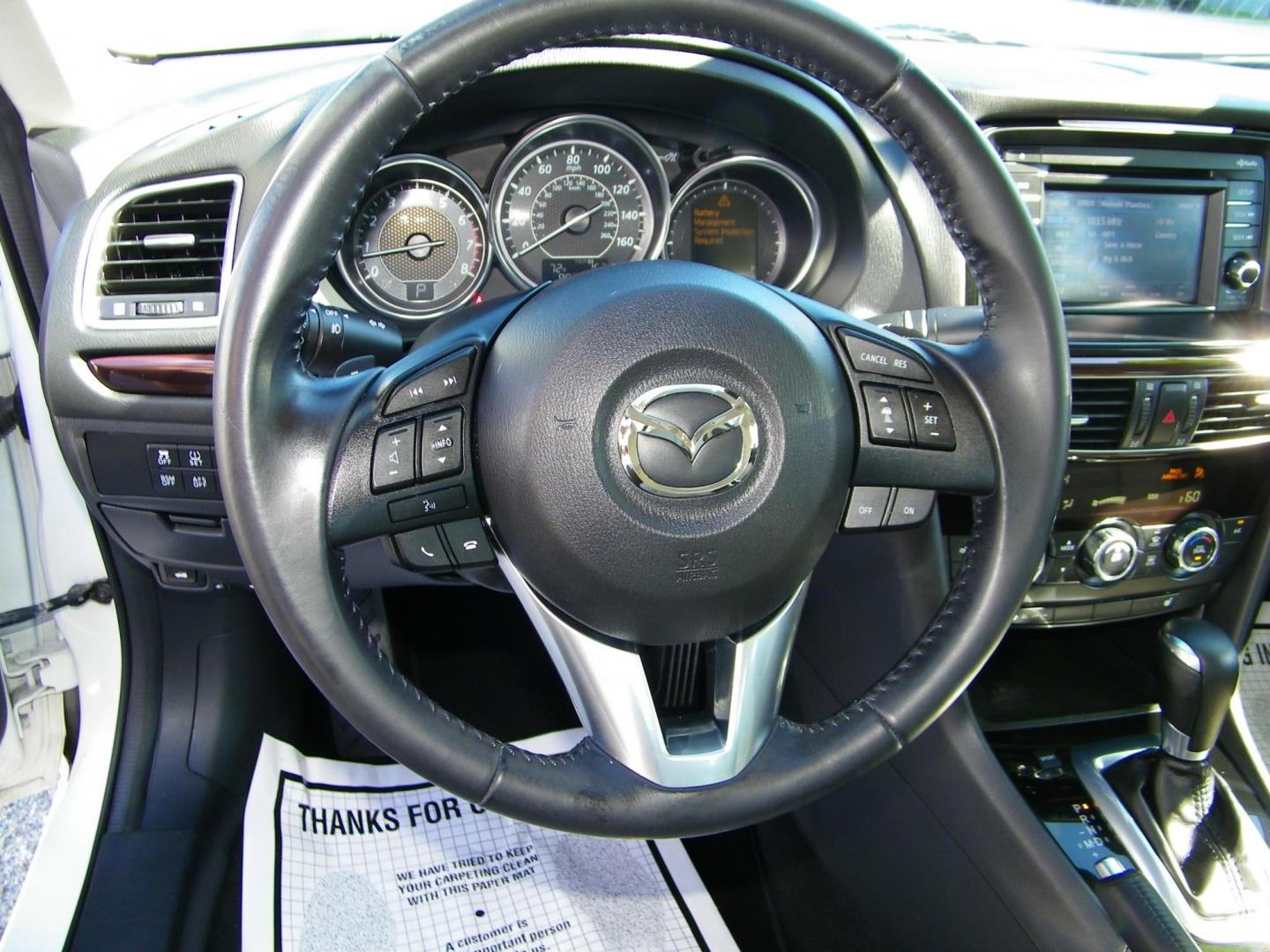 2014 WHITE /Tan Mazda Mazda6 i Grand Touring (JM1GJ1W69E1) with an 2.5L L4 DOHC 16V engine, 6-Speed Automatic transmission, located at 4000 Bee Ridge Road, Sarasota, FL, 34233, (941) 926-0300, 27.298664, -82.489151 - Photo#20