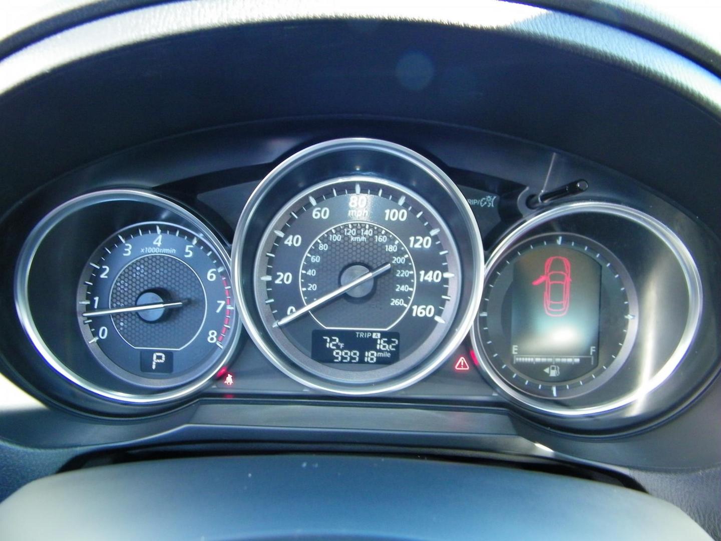 2014 WHITE /Tan Mazda Mazda6 i Grand Touring (JM1GJ1W69E1) with an 2.5L L4 DOHC 16V engine, 6-Speed Automatic transmission, located at 4000 Bee Ridge Road, Sarasota, FL, 34233, (941) 926-0300, 27.298664, -82.489151 - Photo#25