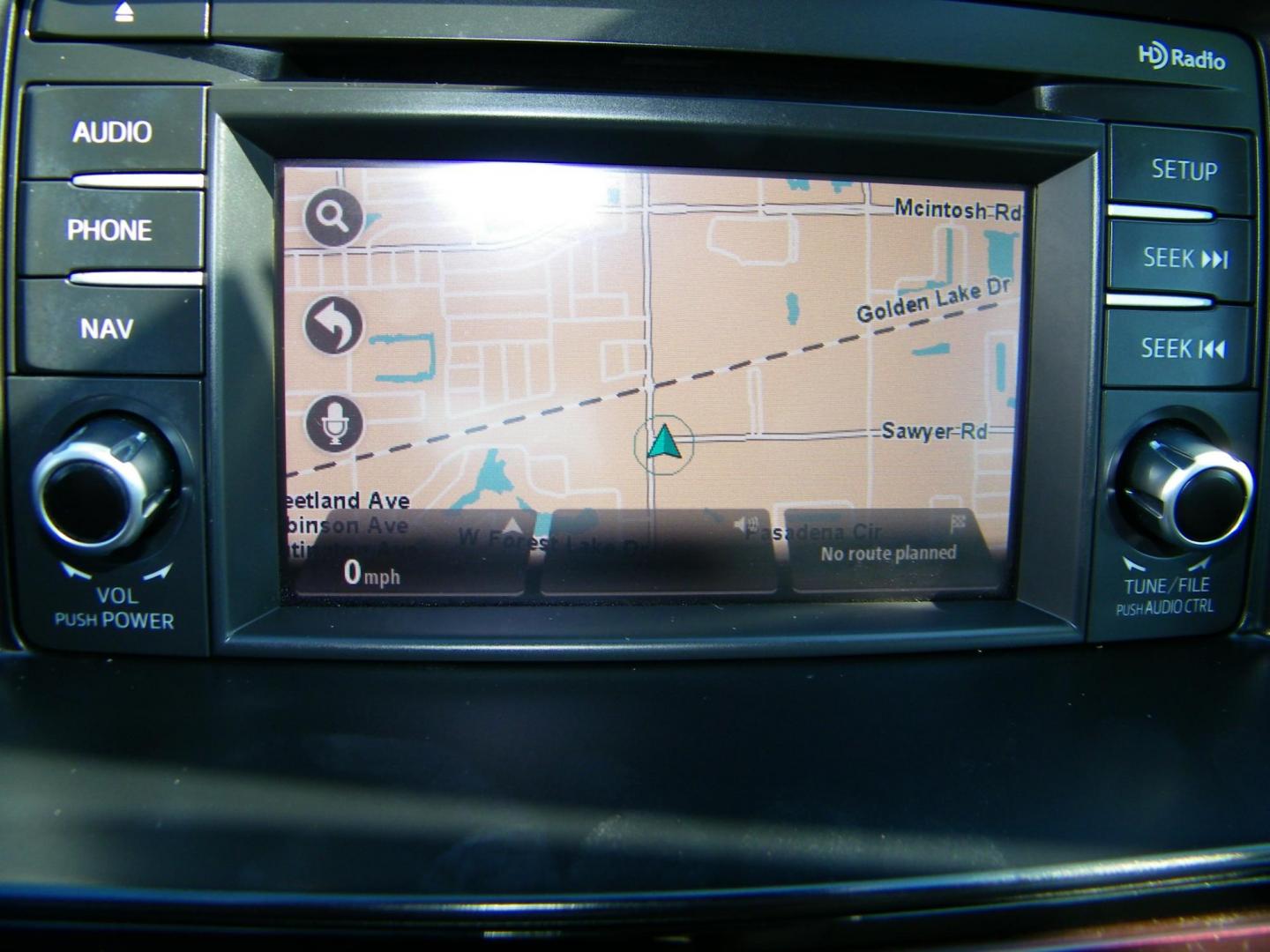 2014 WHITE /Tan Mazda Mazda6 i Grand Touring (JM1GJ1W69E1) with an 2.5L L4 DOHC 16V engine, 6-Speed Automatic transmission, located at 4000 Bee Ridge Road, Sarasota, FL, 34233, (941) 926-0300, 27.298664, -82.489151 - Photo#28