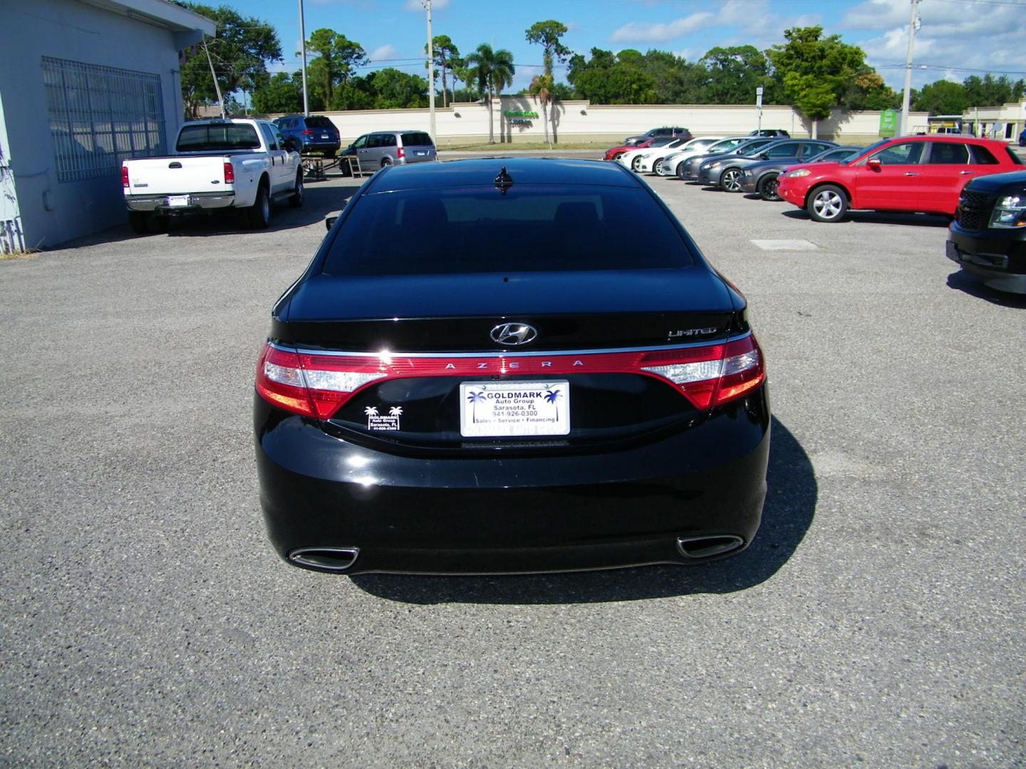 2014 Black /Black Hyundai Azera Limited (KMHFH4JG7EA) with an 3.3L V6 DOHC 24V engine, 6-Speed Automatic transmission, located at 4000 Bee Ridge Road, Sarasota, FL, 34233, (941) 926-0300, 27.298664, -82.489151 - Photo#4