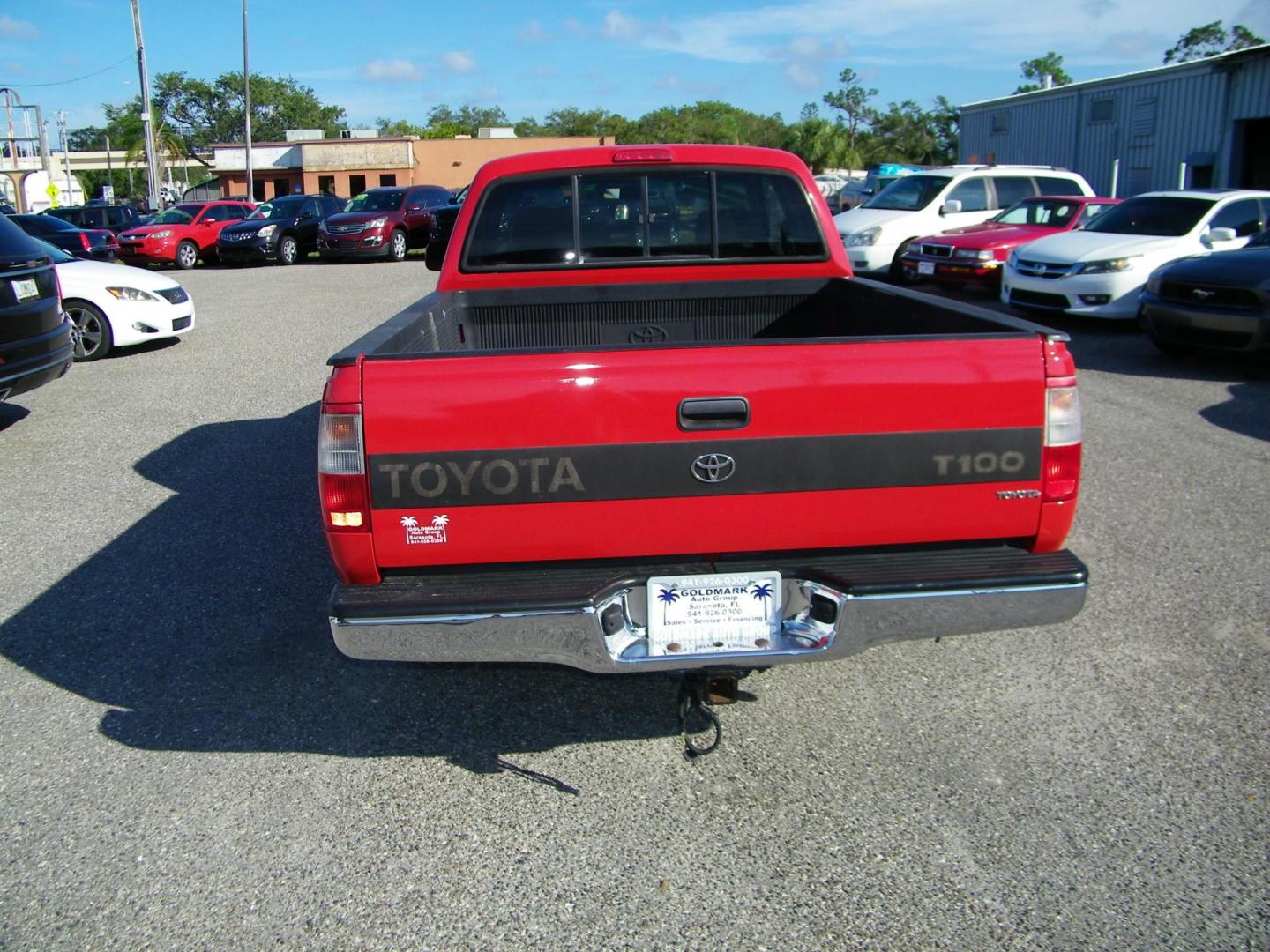 1998 Red /Beige Toyota T100 DX Xtracab 2WD (JT4TN12D6W0) with an 3.4L V6 DOHC 24V engine, Automatic transmission, located at 4000 Bee Ridge Road, Sarasota, FL, 34233, (941) 926-0300, 27.298664, -82.489151 - Photo#4