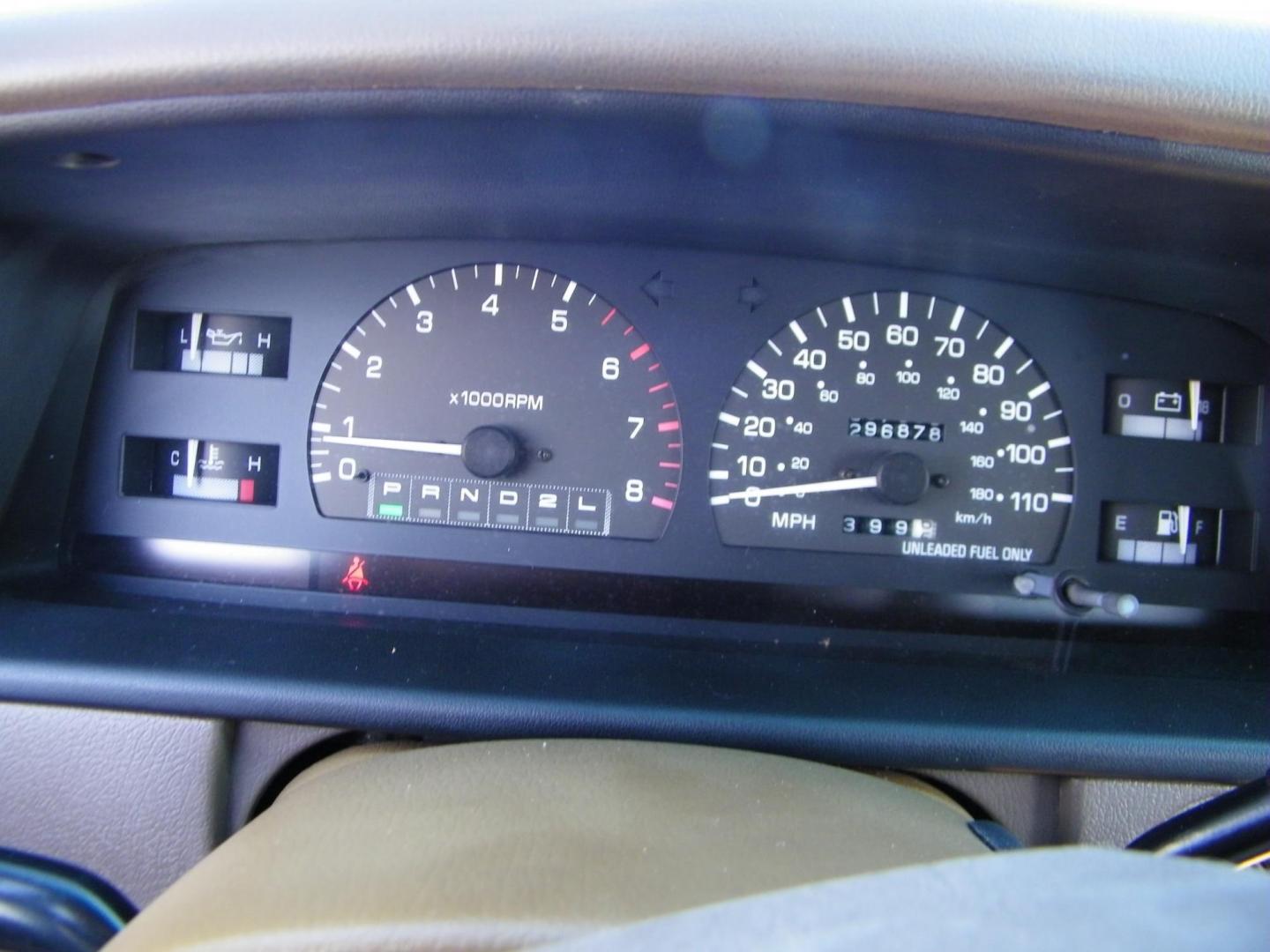 1998 Red /Beige Toyota T100 DX Xtracab 2WD (JT4TN12D6W0) with an 3.4L V6 DOHC 24V engine, Automatic transmission, located at 4000 Bee Ridge Road, Sarasota, FL, 34233, (941) 926-0300, 27.298664, -82.489151 - Photo#20