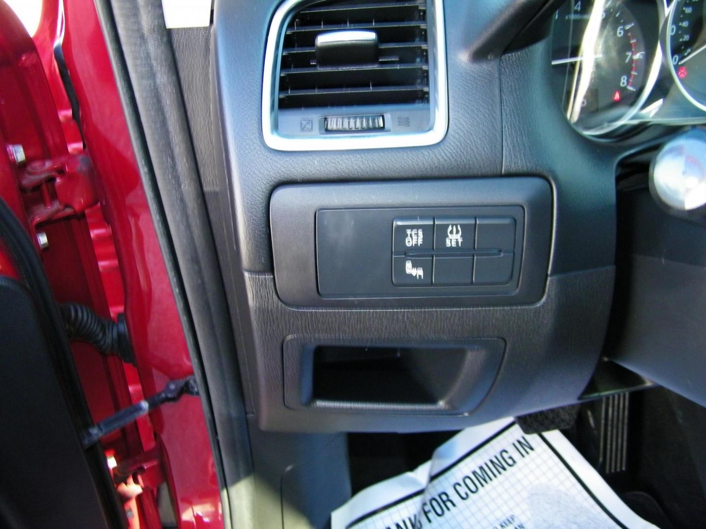 2016 Red /Beige Mazda CX-5 Touring (JM3KE2CY0G0) with an 2.5L L4 DOHC 16V engine, 6-Speed Automatic transmission, located at 4000 Bee Ridge Road, Sarasota, FL, 34233, (941) 926-0300, 27.298664, -82.489151 - Photo#17