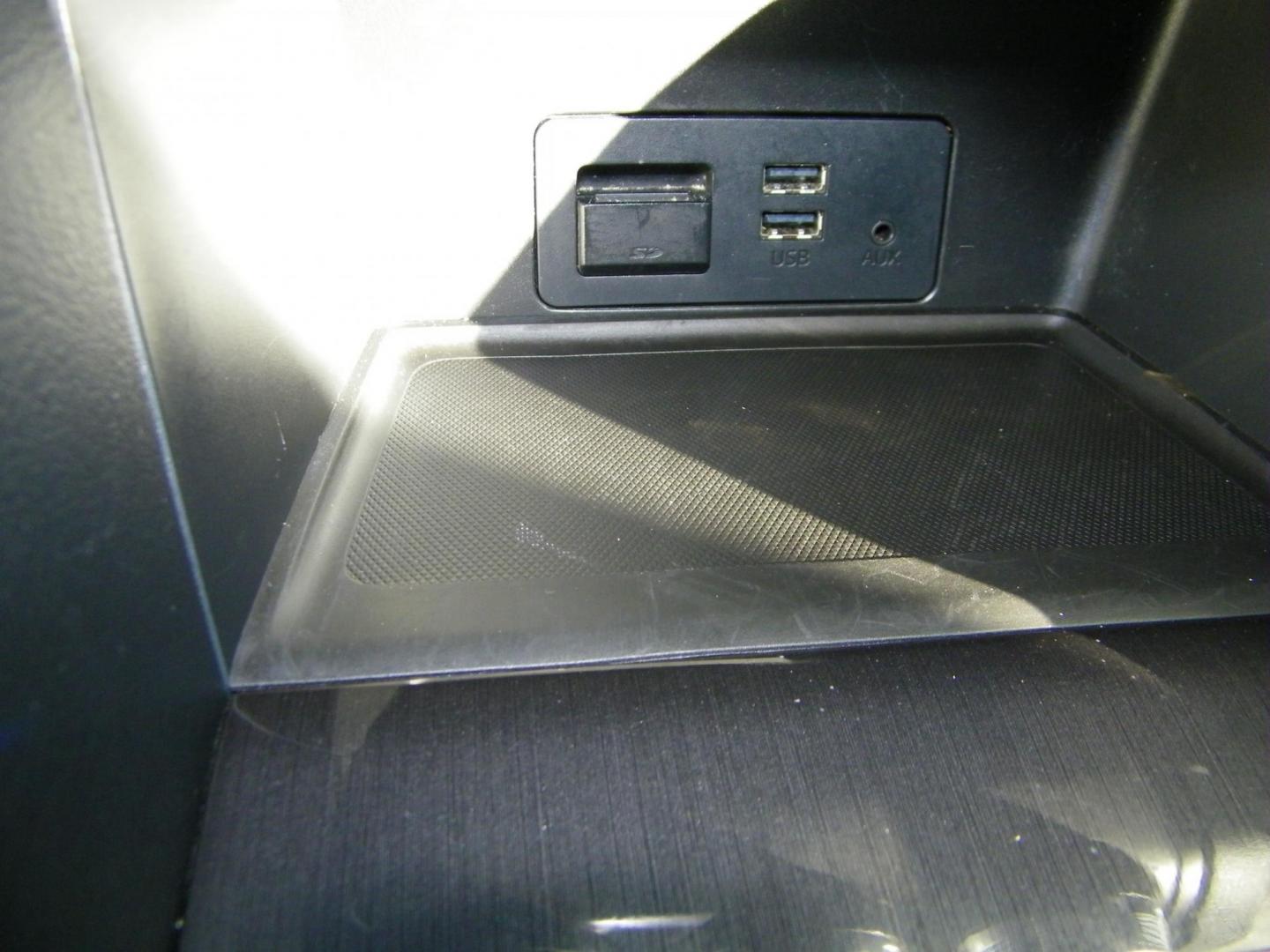 2016 Red /Beige Mazda CX-5 Touring (JM3KE2CY0G0) with an 2.5L L4 DOHC 16V engine, 6-Speed Automatic transmission, located at 4000 Bee Ridge Road, Sarasota, FL, 34233, (941) 926-0300, 27.298664, -82.489151 - Photo#21