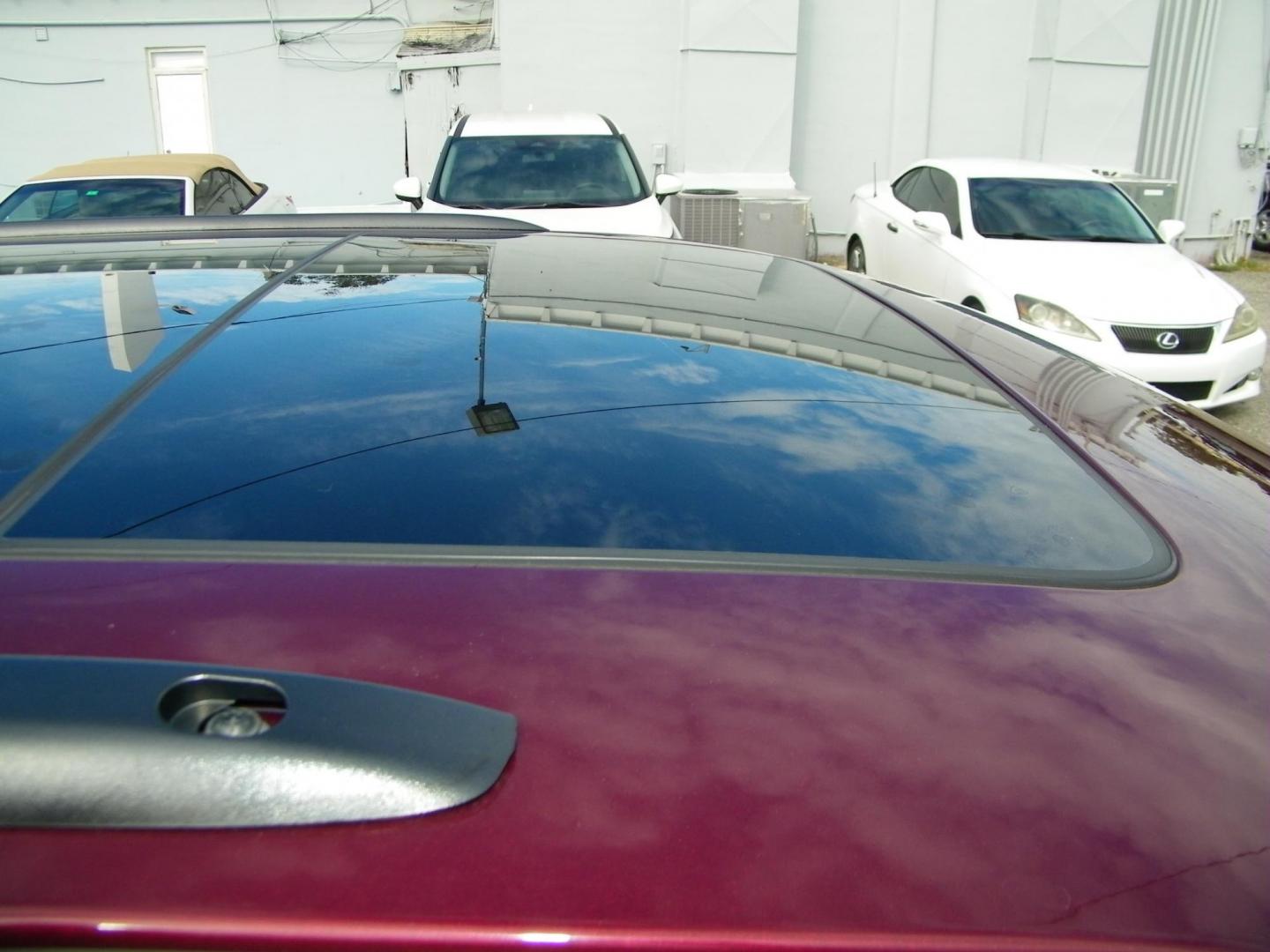 2016 Red /Black Jeep Grand Cherokee Overland 4WD (1C4RJFCG8GC) with an 3.6L V6 DOHC 24V engine, 8A transmission, located at 4000 Bee Ridge Road, Sarasota, FL, 34233, (941) 926-0300, 27.298664, -82.489151 - Photo#18